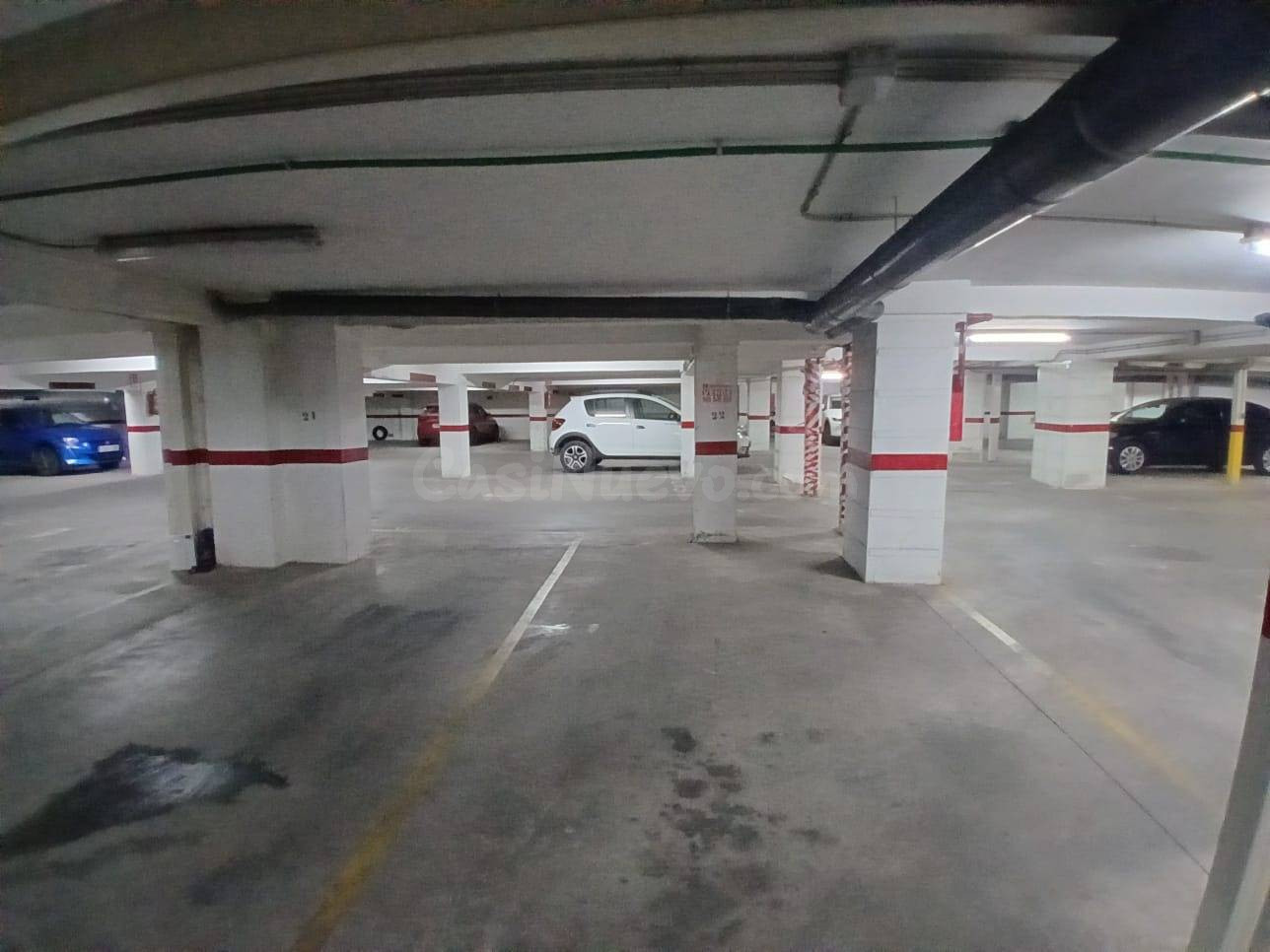 PARKING EN ZONA estación!!!