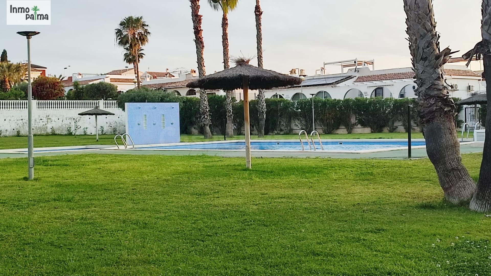 ¡¡ESPECTACULAR ADOSADO EN GRAN ALACANT!!