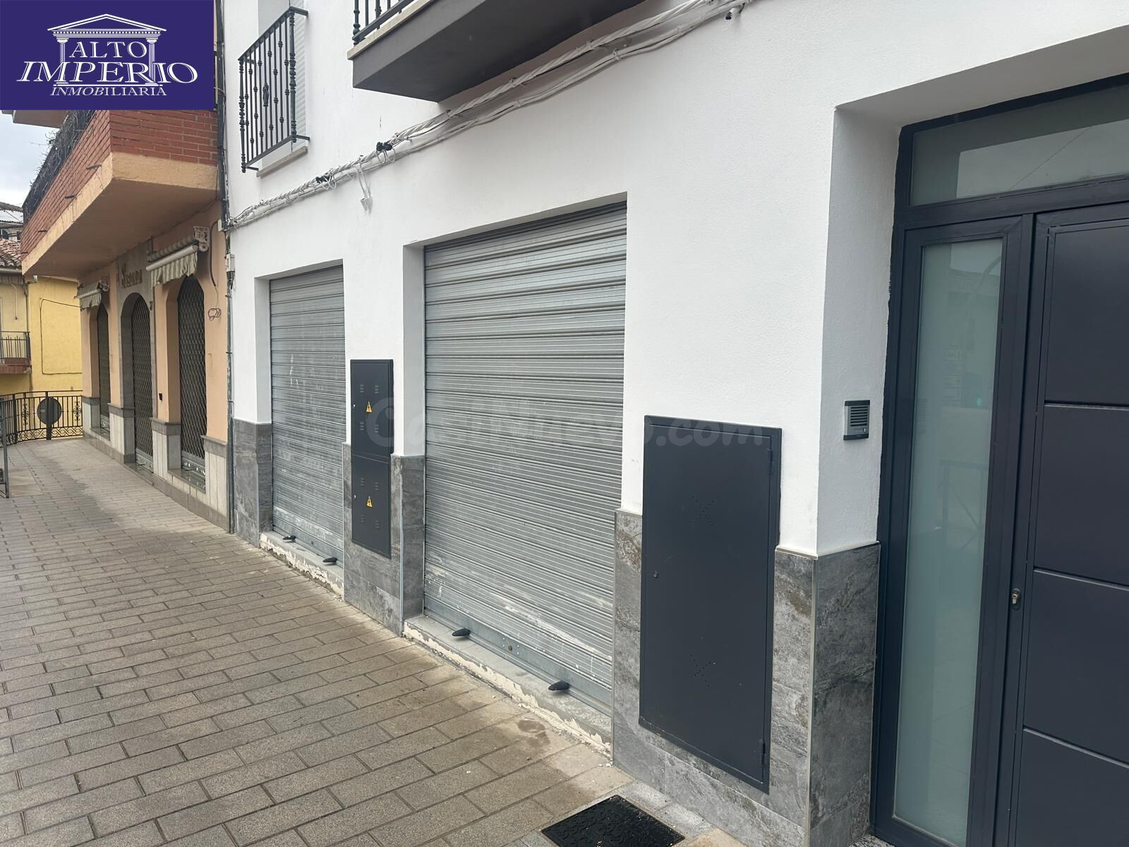 LOCAL COMERCIAL EN PLENO CENTRO DE LAS GABIAS