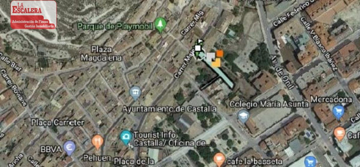 Se vende solar de 551m2, centro de Castalla