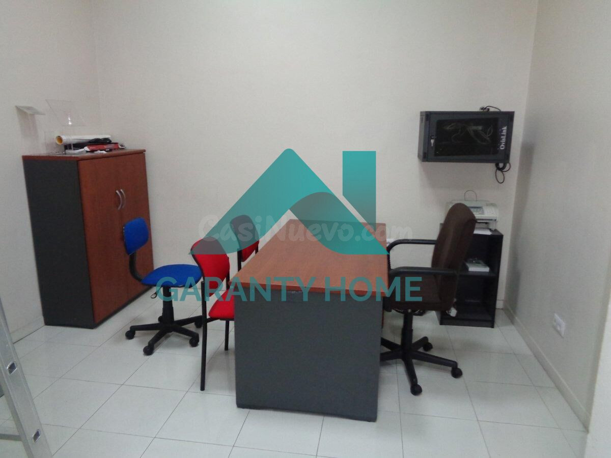 SE VENDE LOCAL COMERCIAL ZONA CENTRO - foto 4