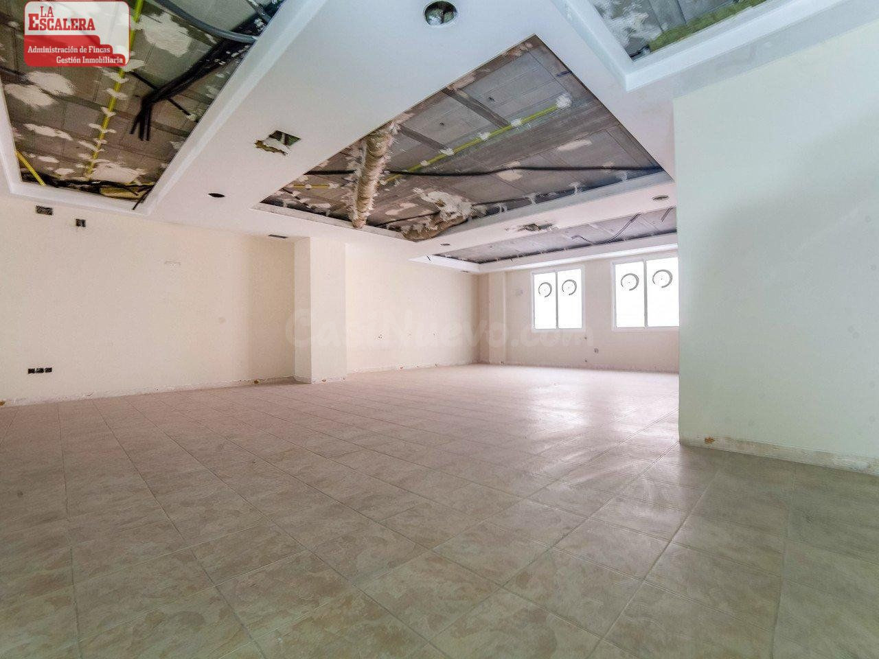 Magnifico local de 467m2, zona con mucho transito