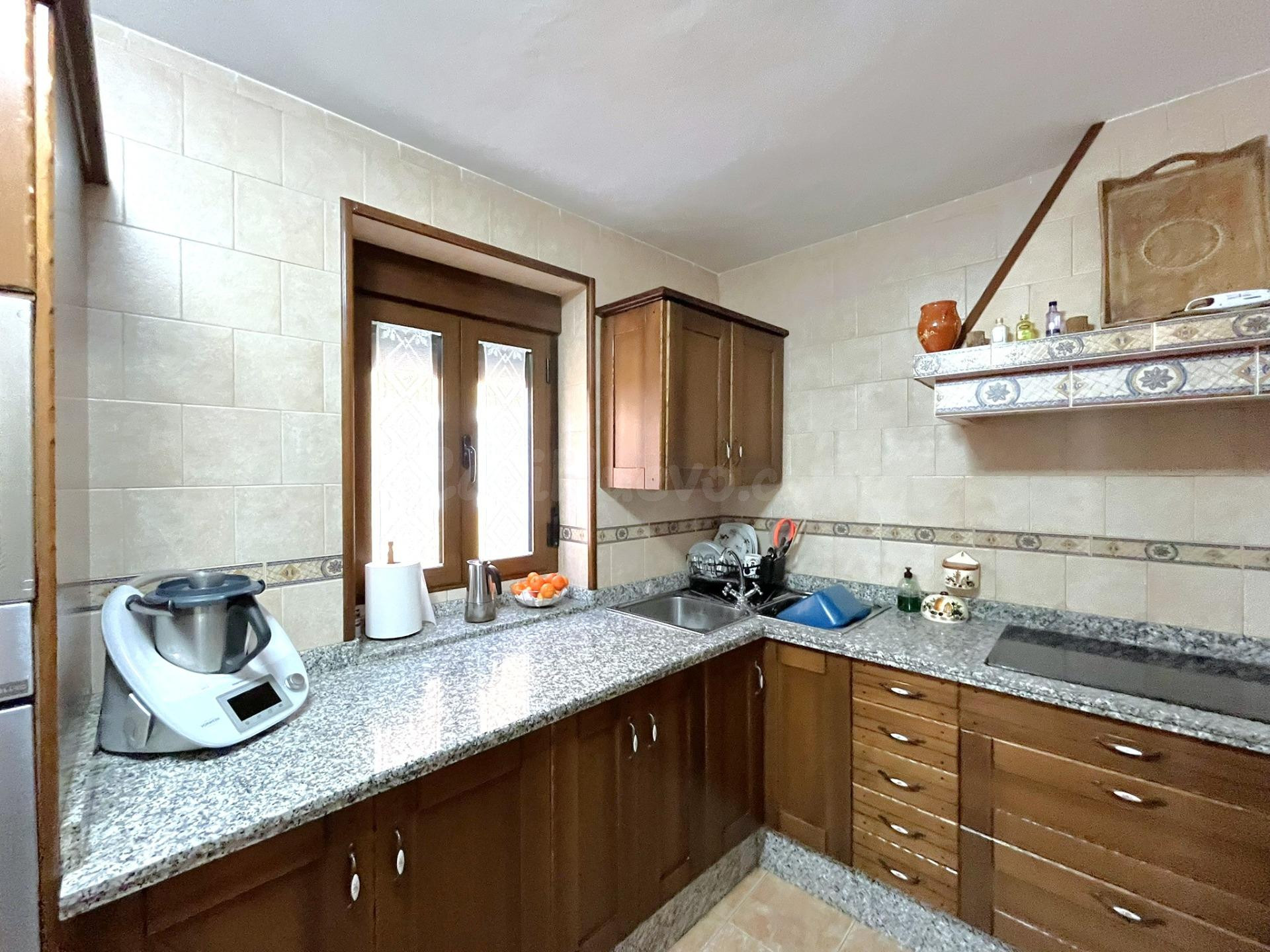 CASA EN ZONA PUEBLOS - CÁCERES -