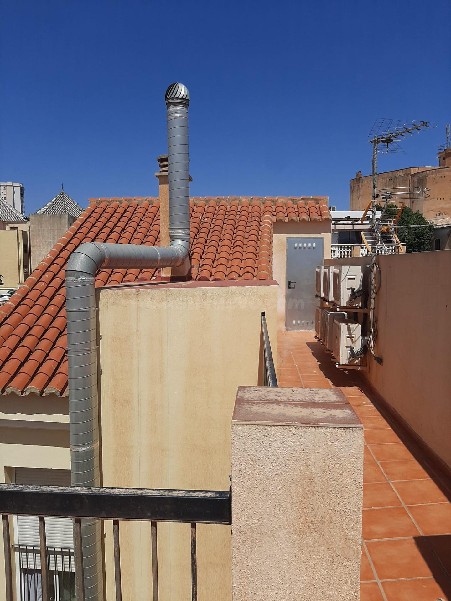 Lote de trasteros en calle Ollerías en edificio semi nuevo