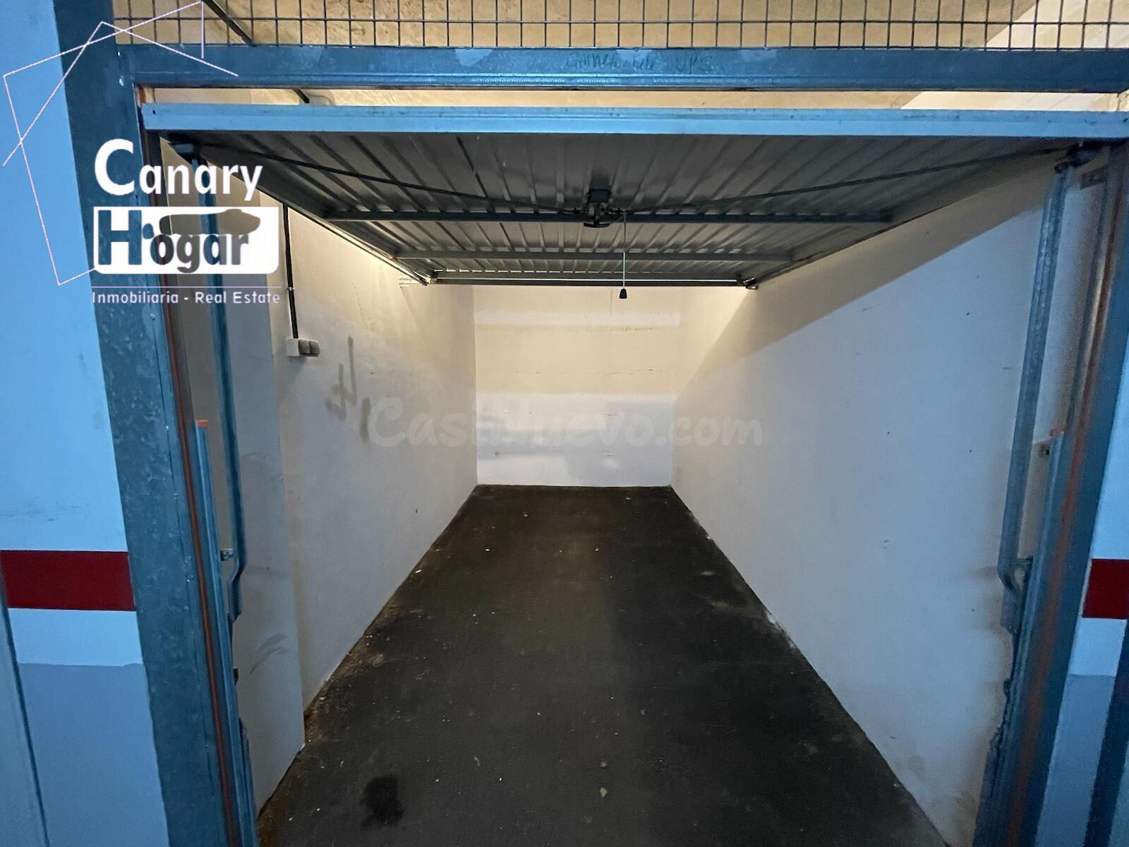 Garaje cerrado en venta en Callao Salvaje