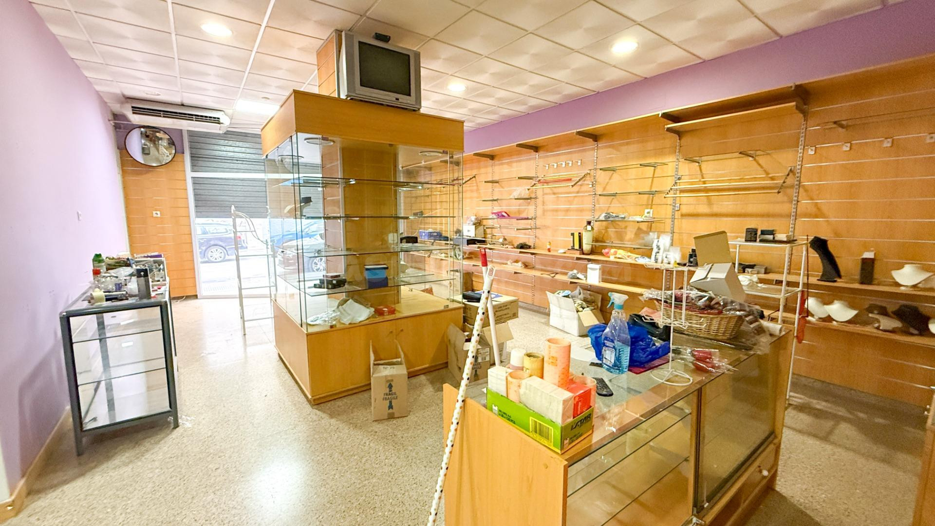 LOCAL COMERCIAL EN ZONA GRAN VIA