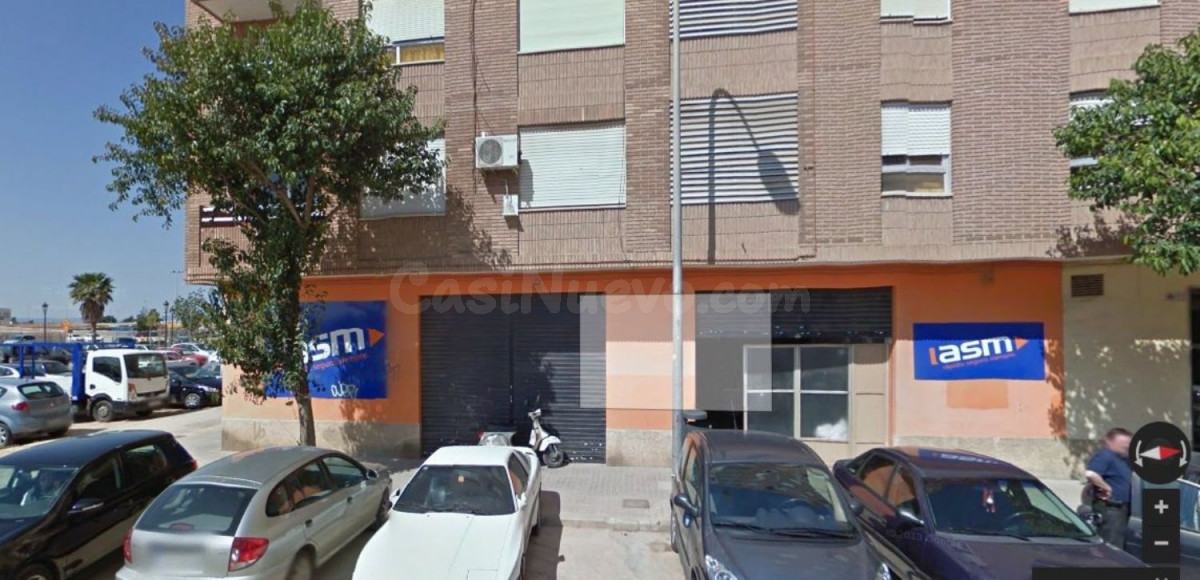 LOCAL COMERCIAL EN ARRANCAPINS!!!