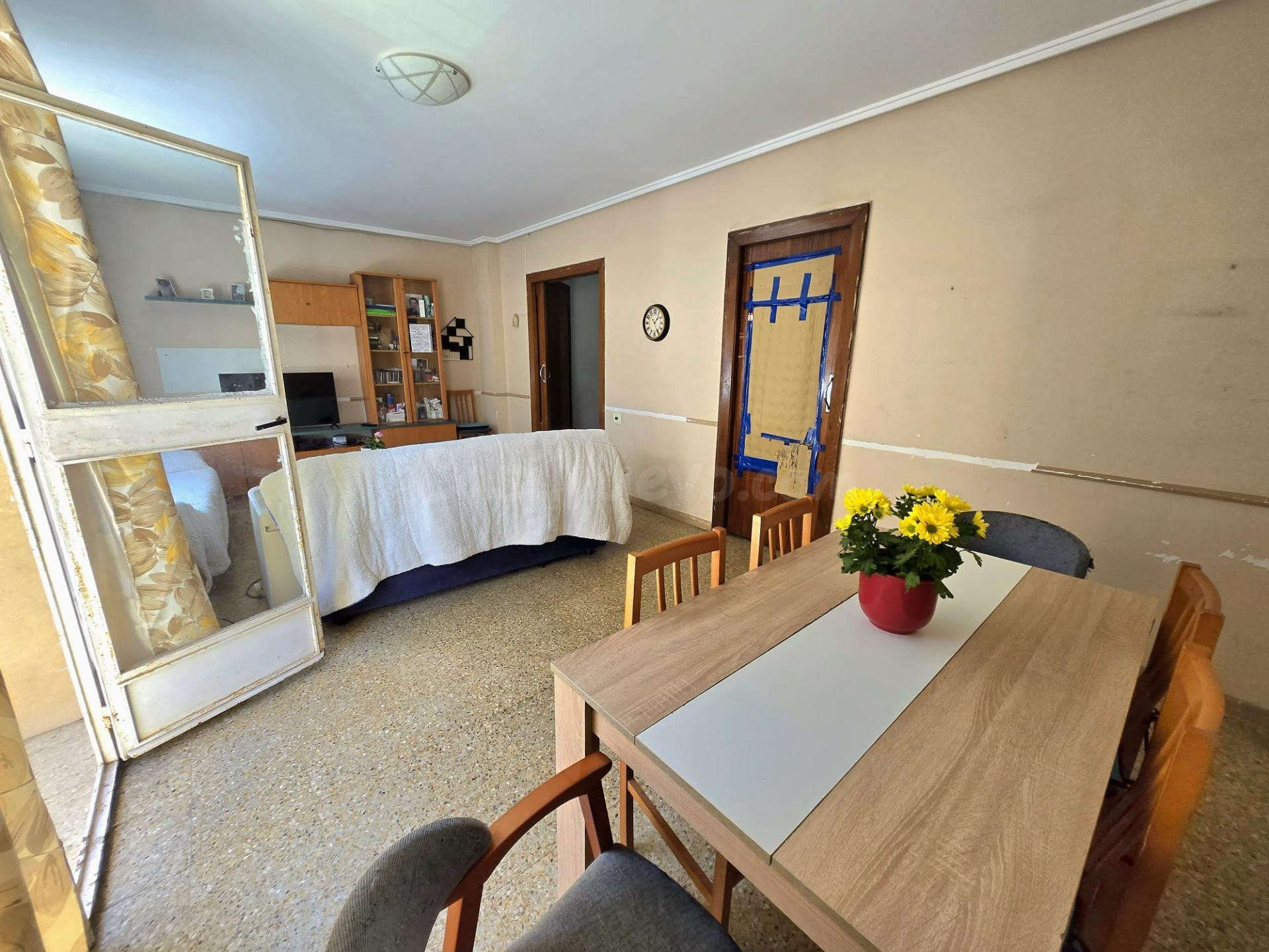 VIVIENDA EN EL CENTRO DE ALBORAYA - foto 2
