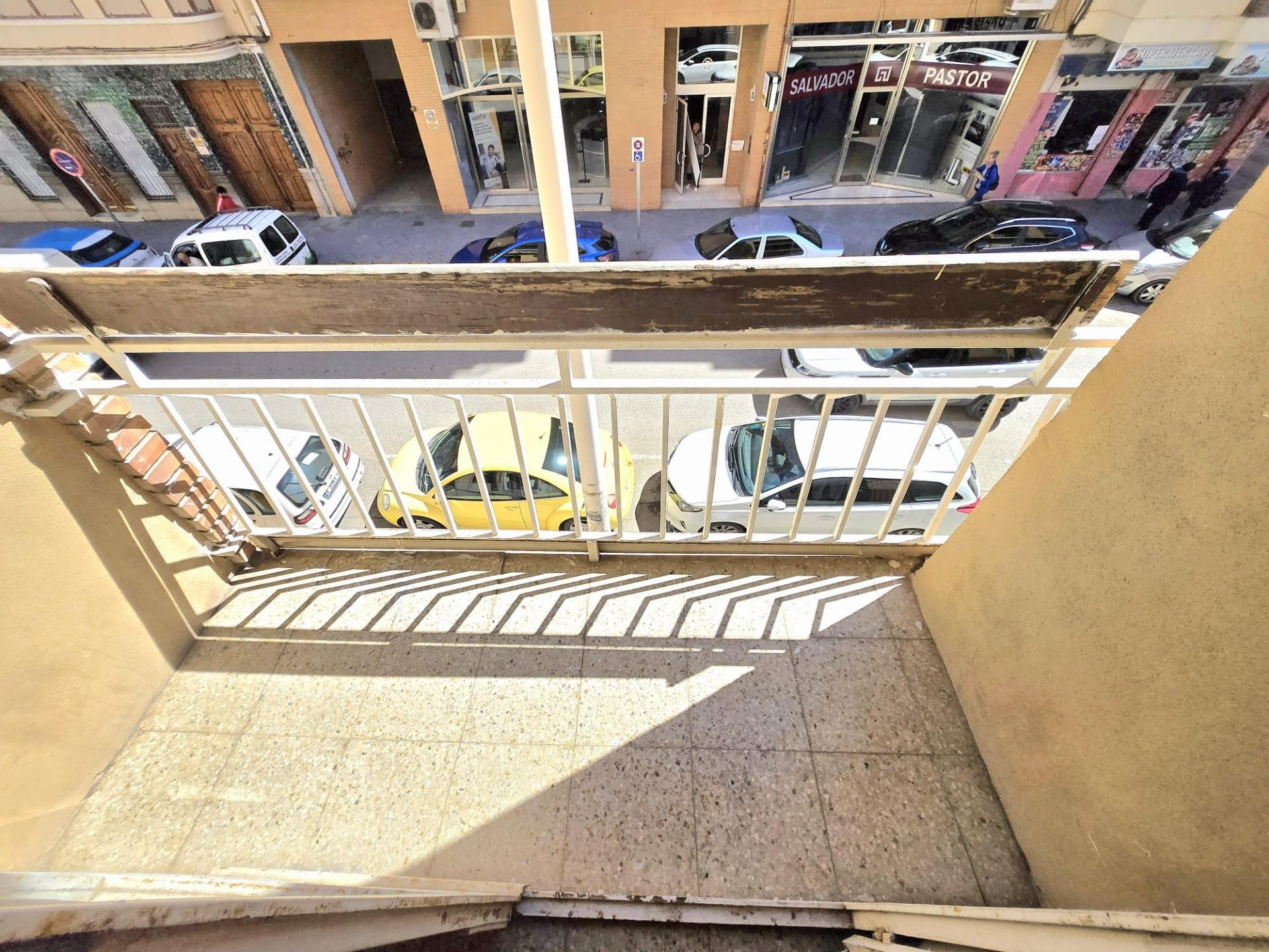 VIVIENDA EN EL CENTRO DE ALBORAYA - foto 4
