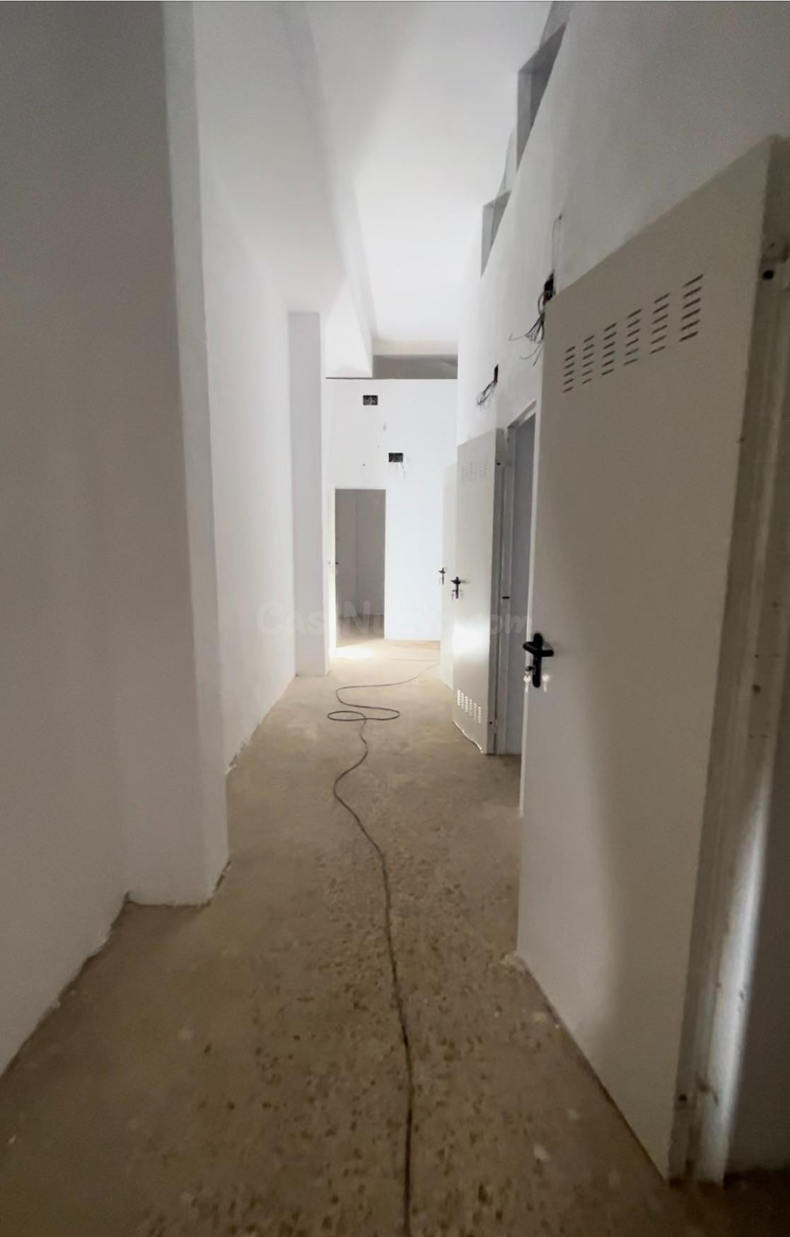 TRASTERO EN VENTA EN OLIVERETA