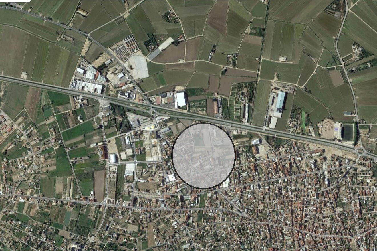 Solar edificable de 398m2 en la zona de la Cava (Deltebre).