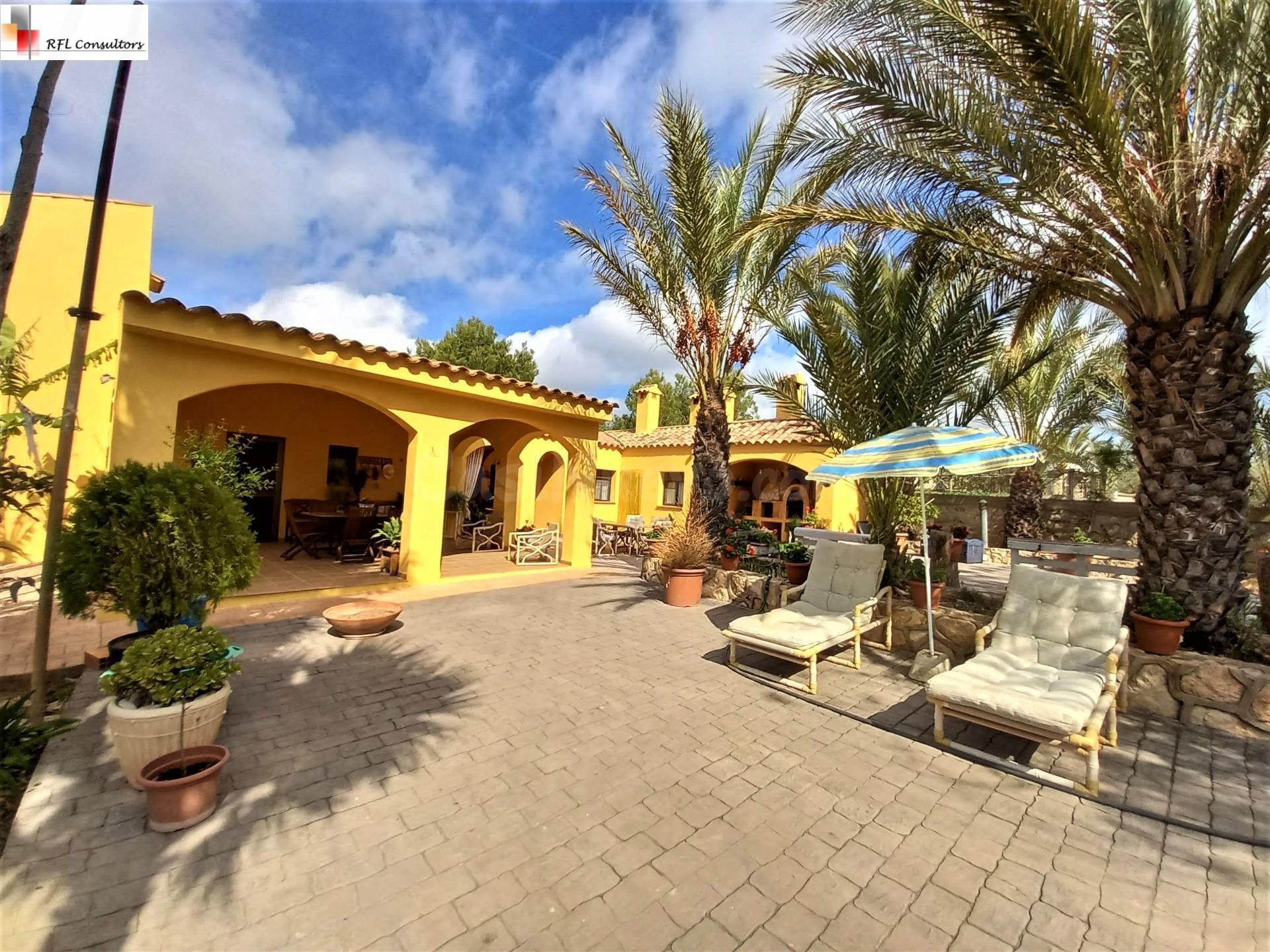 ESPECTACULAR FINCA EN VENTA EN L'AMPOLLA