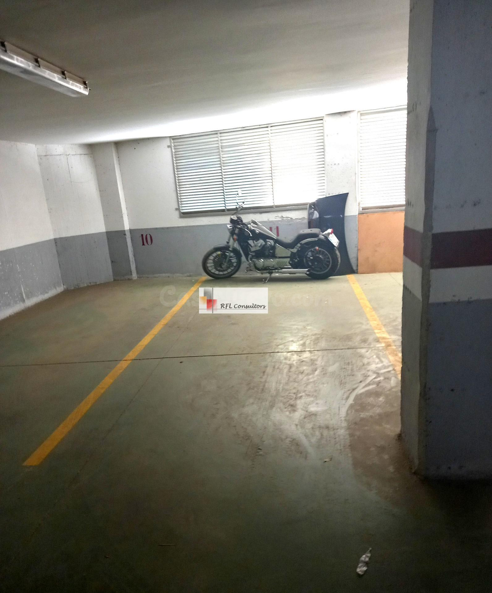 PLAZA DE PARKING A LA VENTA EN L'AMPOLLA,
