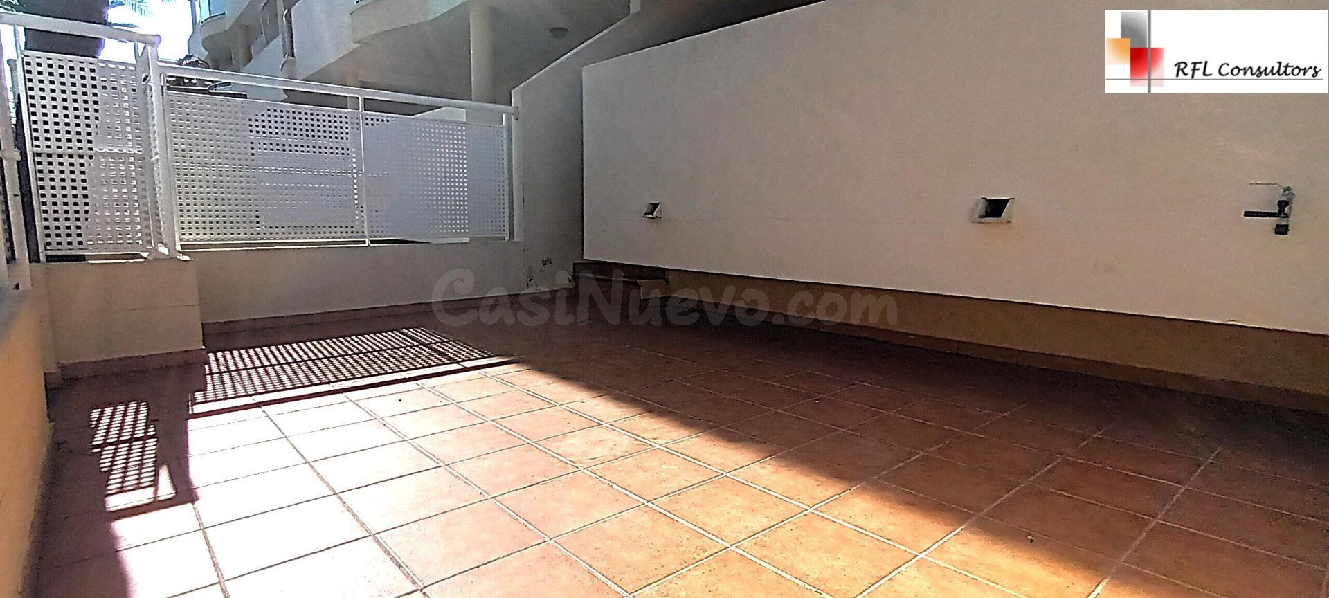 PLANTA BAJA EN URBANIZACIÓN DE LUJO - foto 3