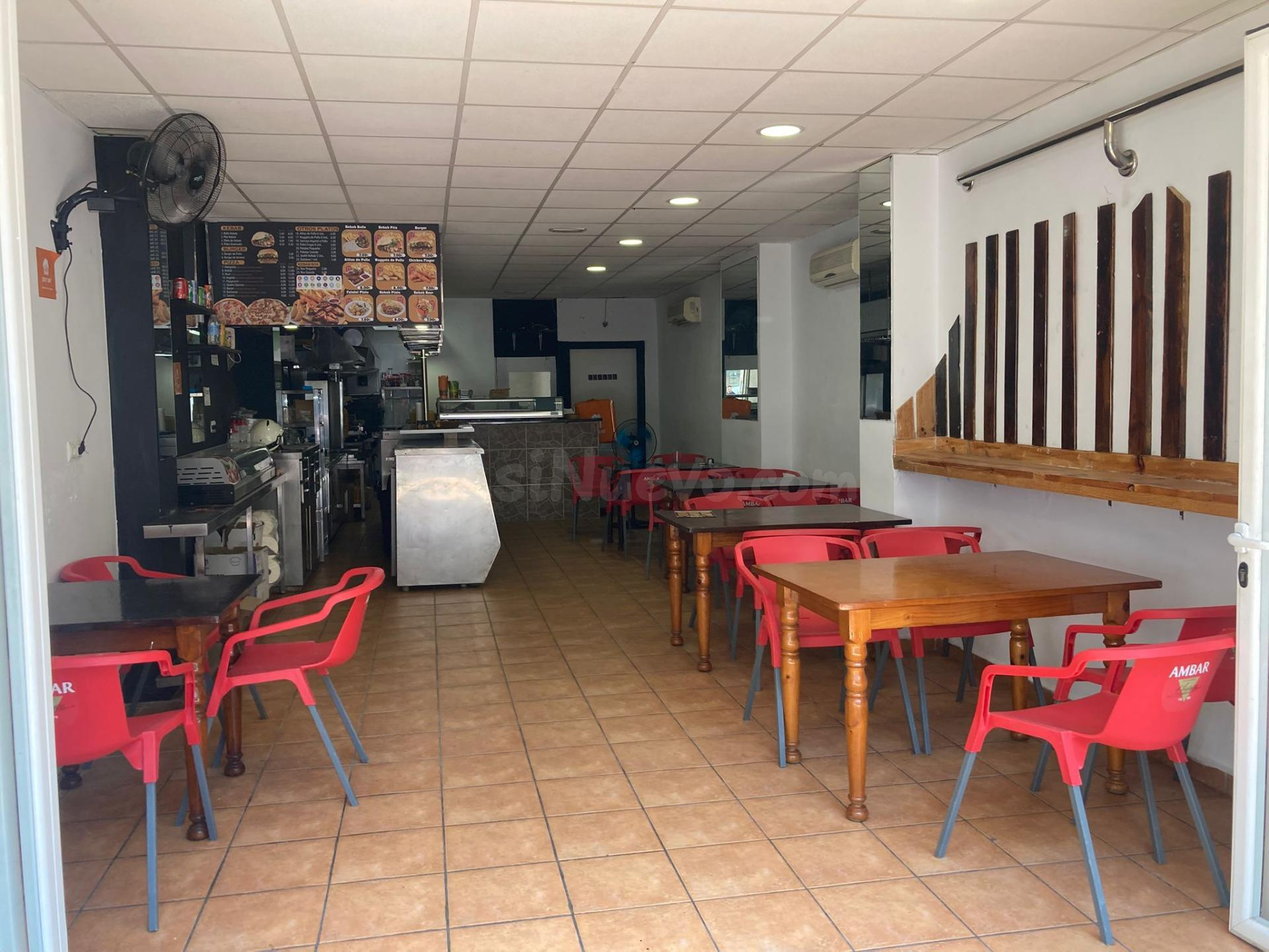 ¡Oportunidad única en Benidorm! Local comercial totalmente e - foto 4