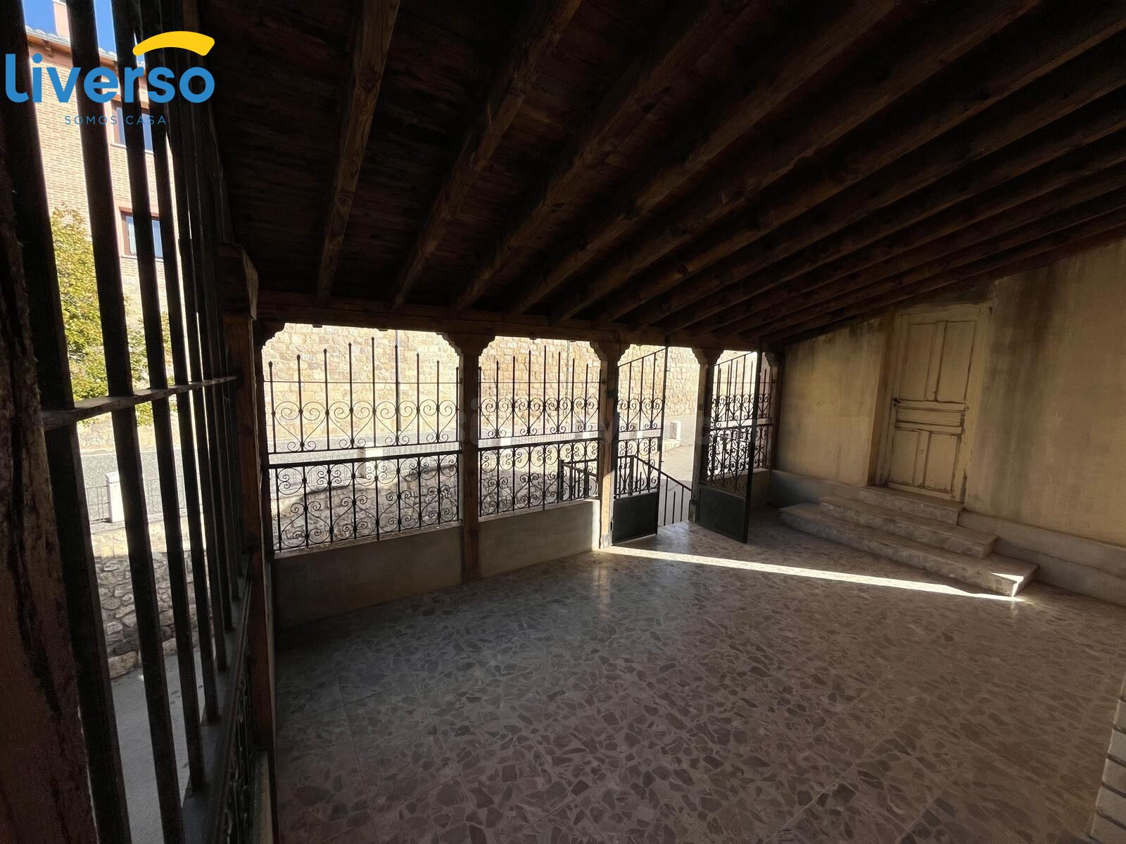 "Excepcional Casa Adosada,todo lo que necesitas en un Solo Lugar"