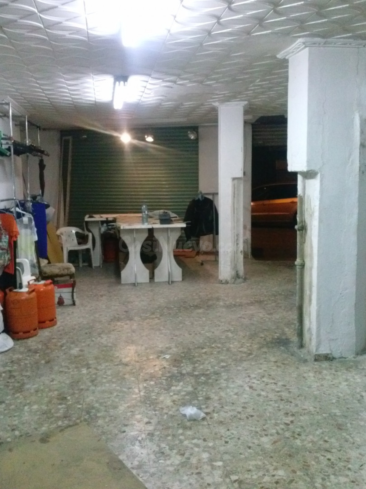 Local comercial en venta, se encuentra situado en zona San Enrique de Quart de Poblet