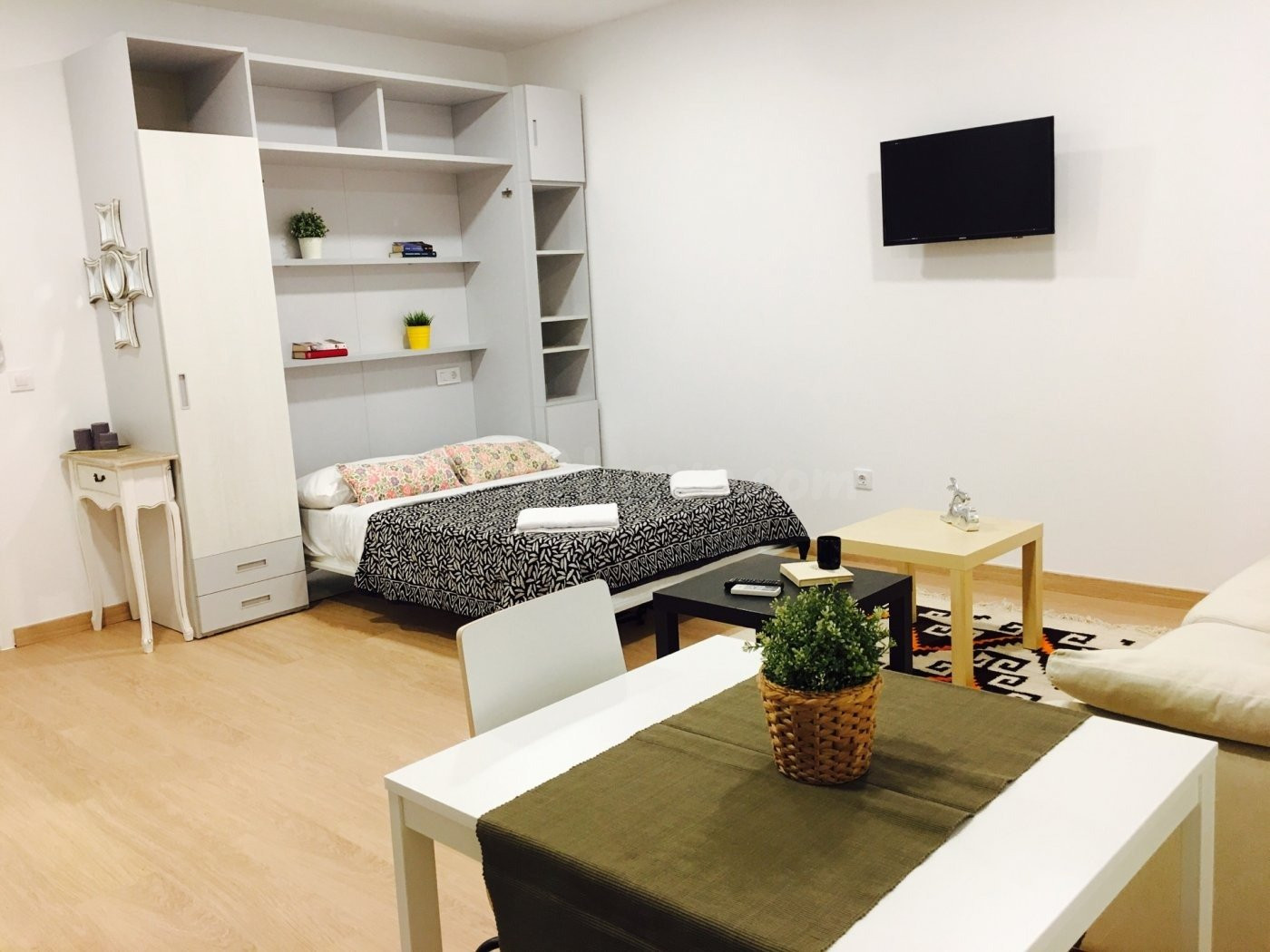FANTASTICA VIVIENDA EN LES CORTS - foto 2