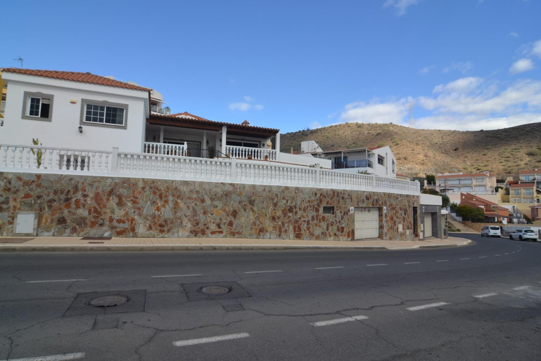 Preciosa Villa Privada en Loma II, Arguineguín - foto 3