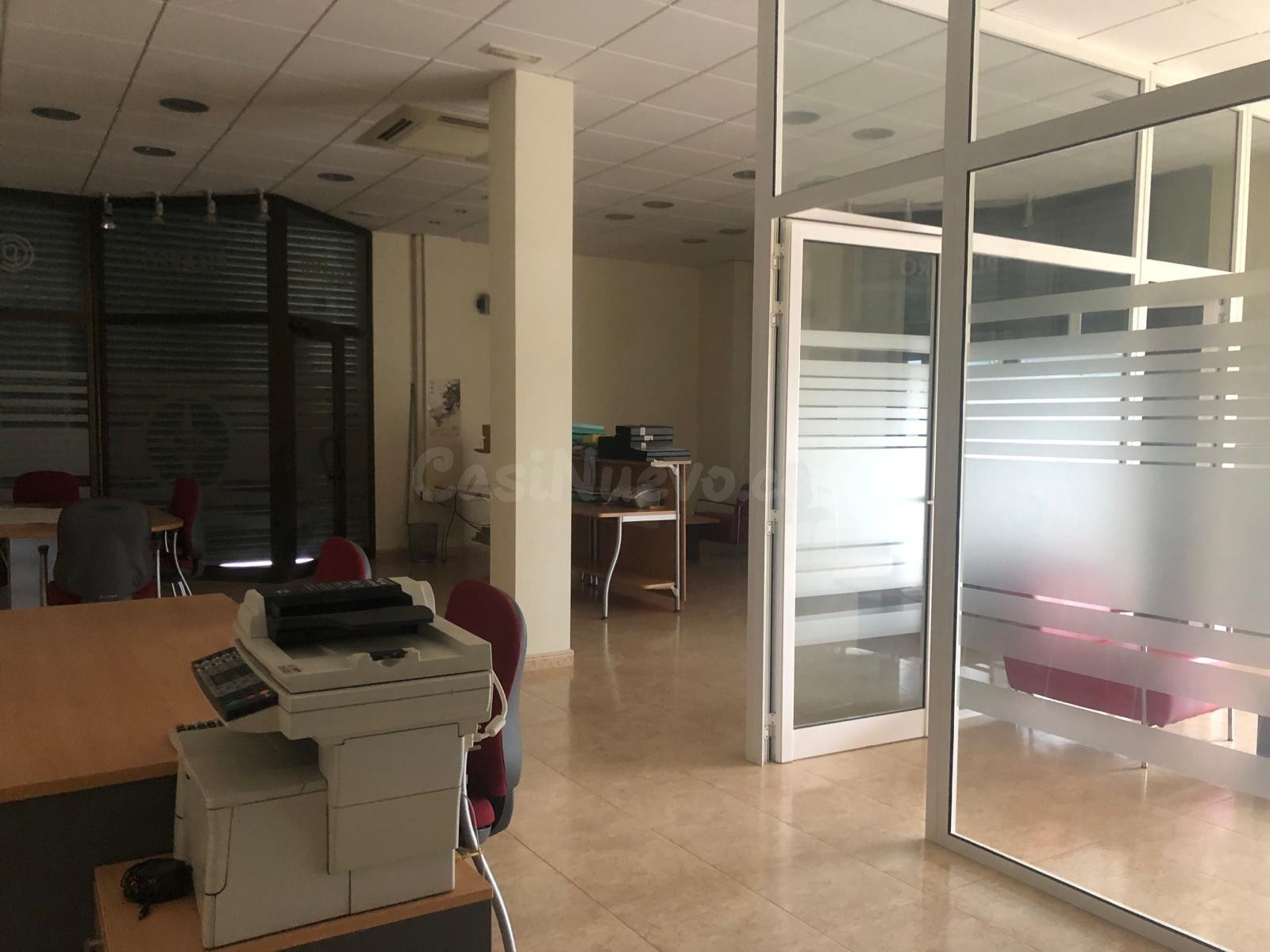 Oficina y local en venta - foto 5
