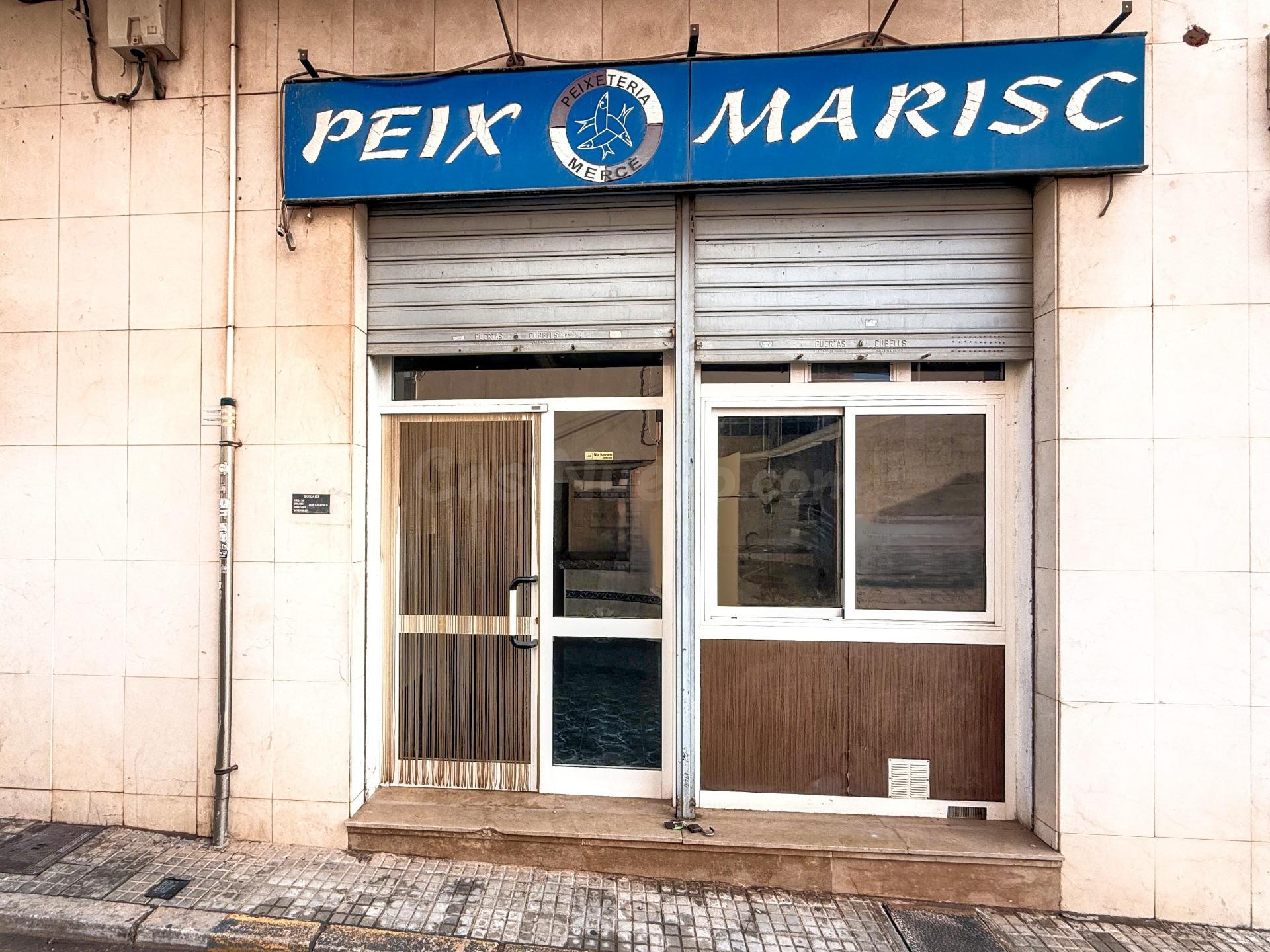 OPORTUNIDAD ÚNICA - LOCAL COMERCIAL LISTO PARA FUNCIONAR