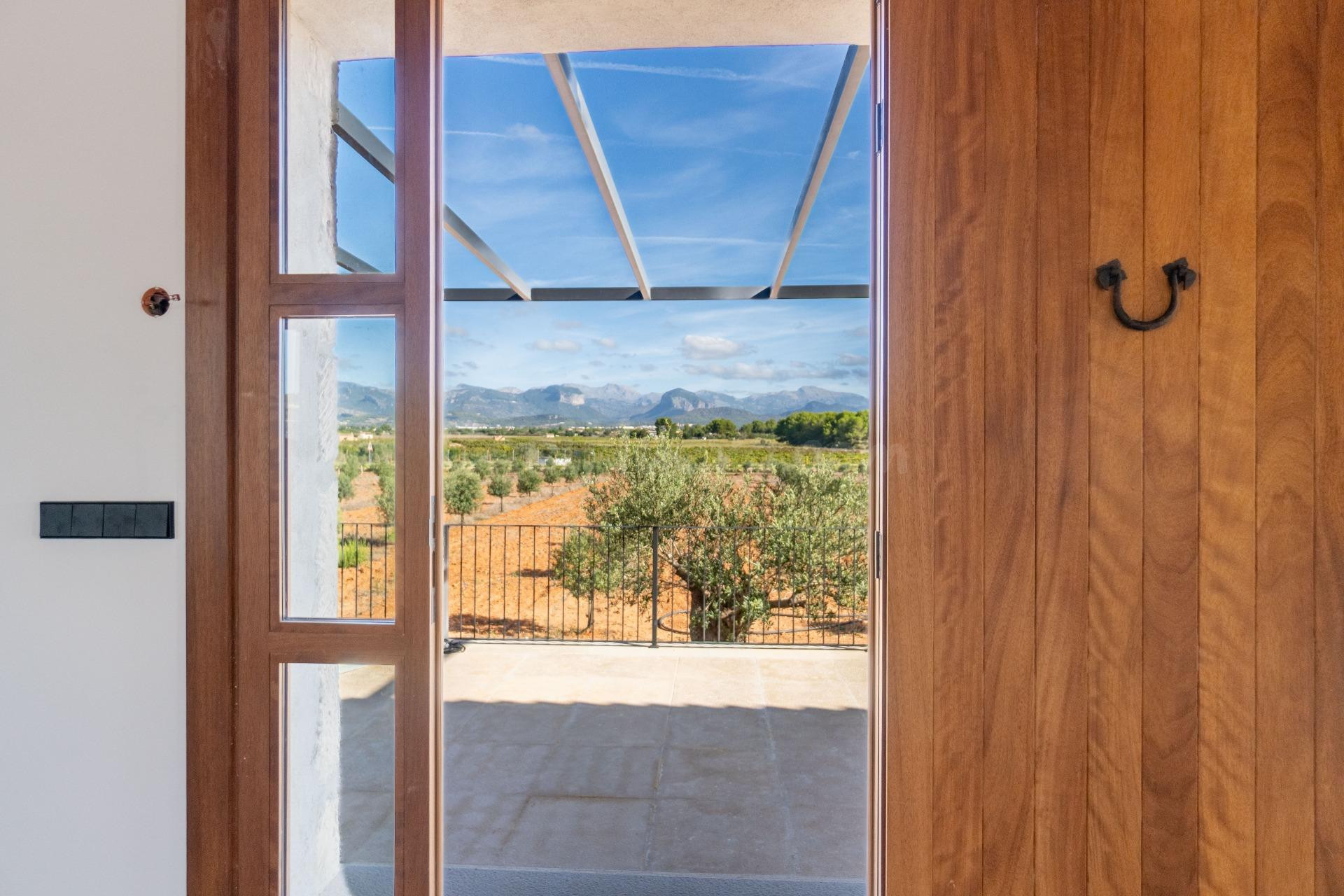 Arquitectura contemporánea en enclave rural con vistas a la  - foto 2