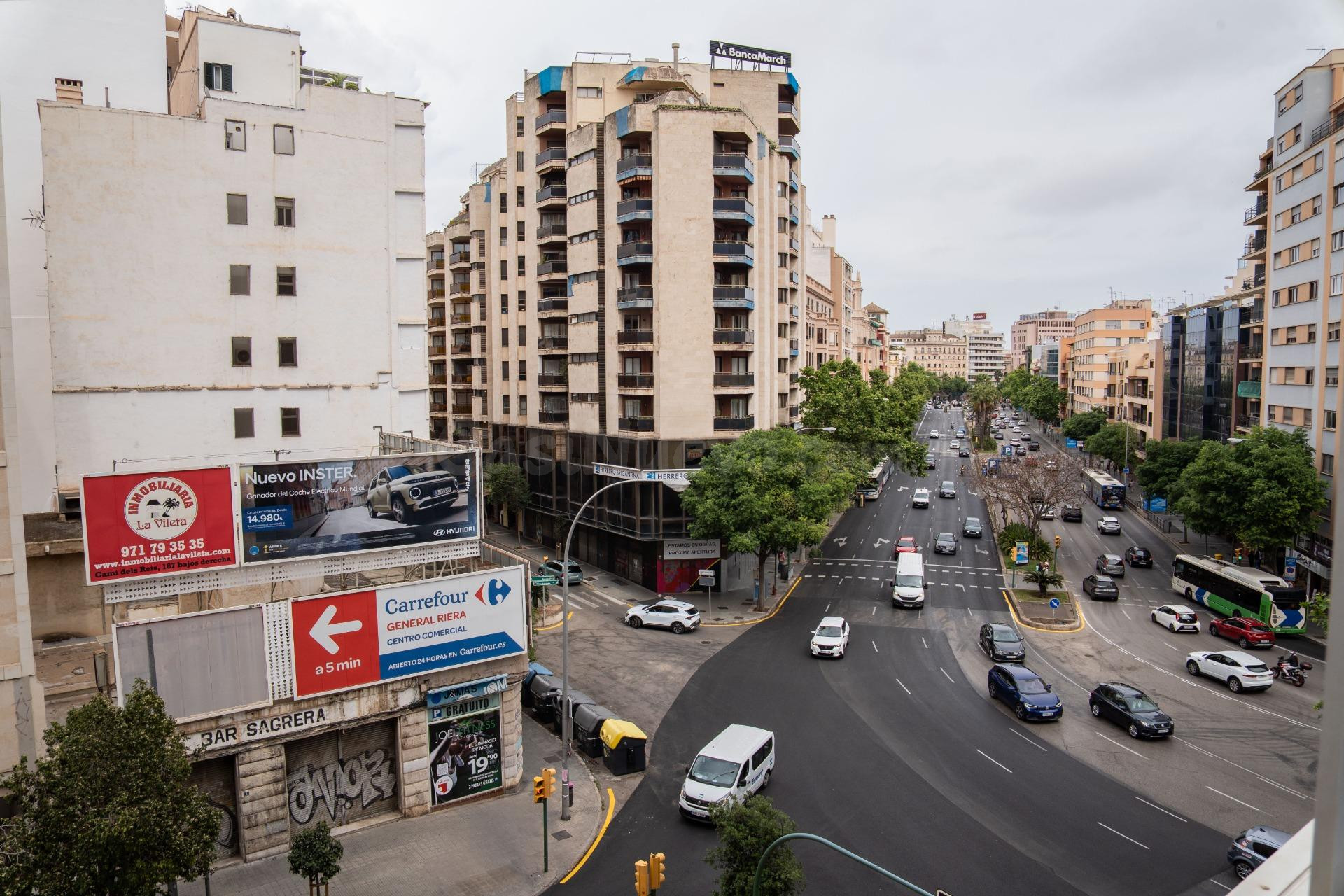 Oficina en alquiler en Edificio Torre de las Avenidas, Palma
