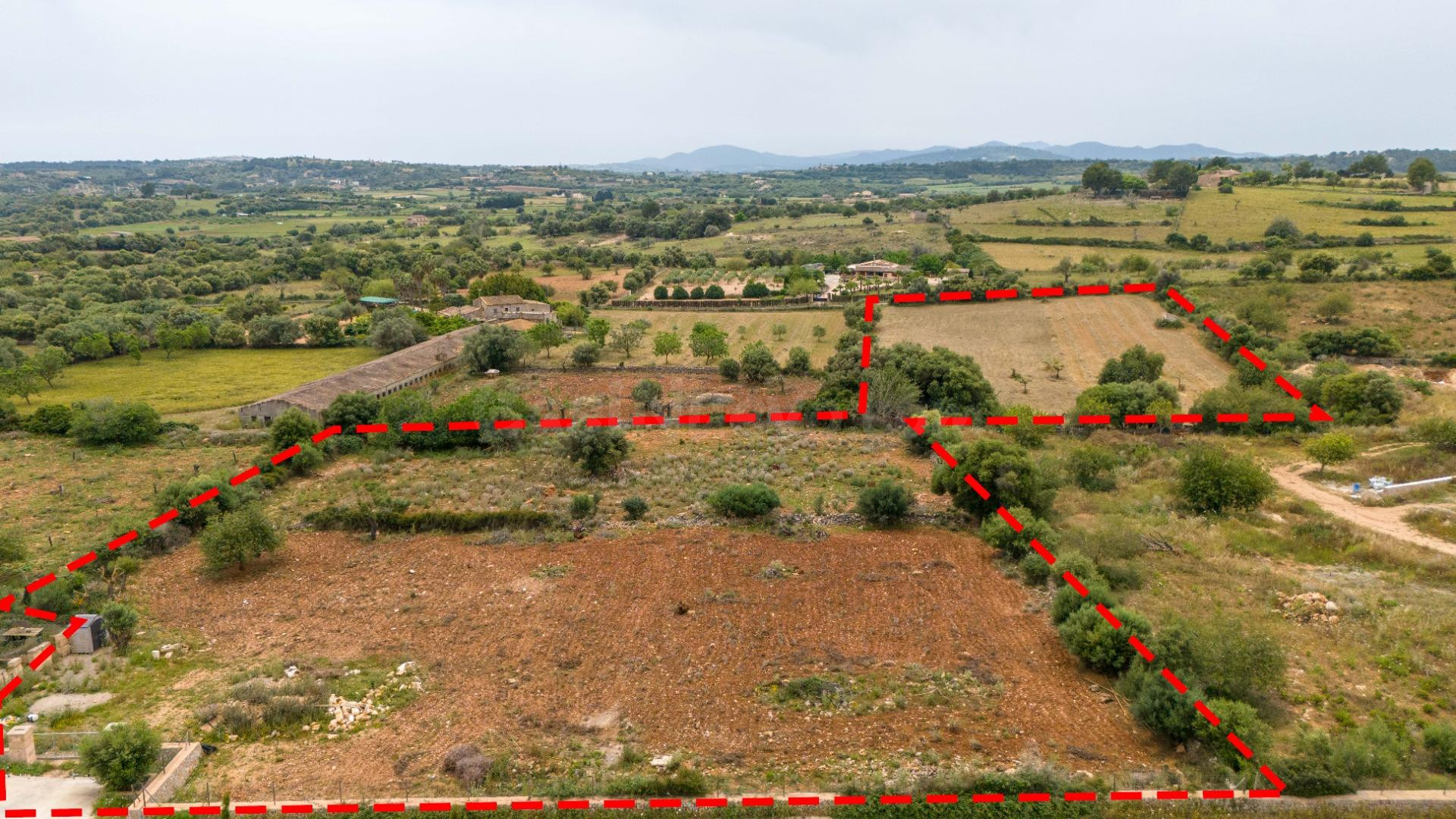 Parcela con proyecto aprobado o vivienda llave en mano en Sant Llorenç des Cardassar