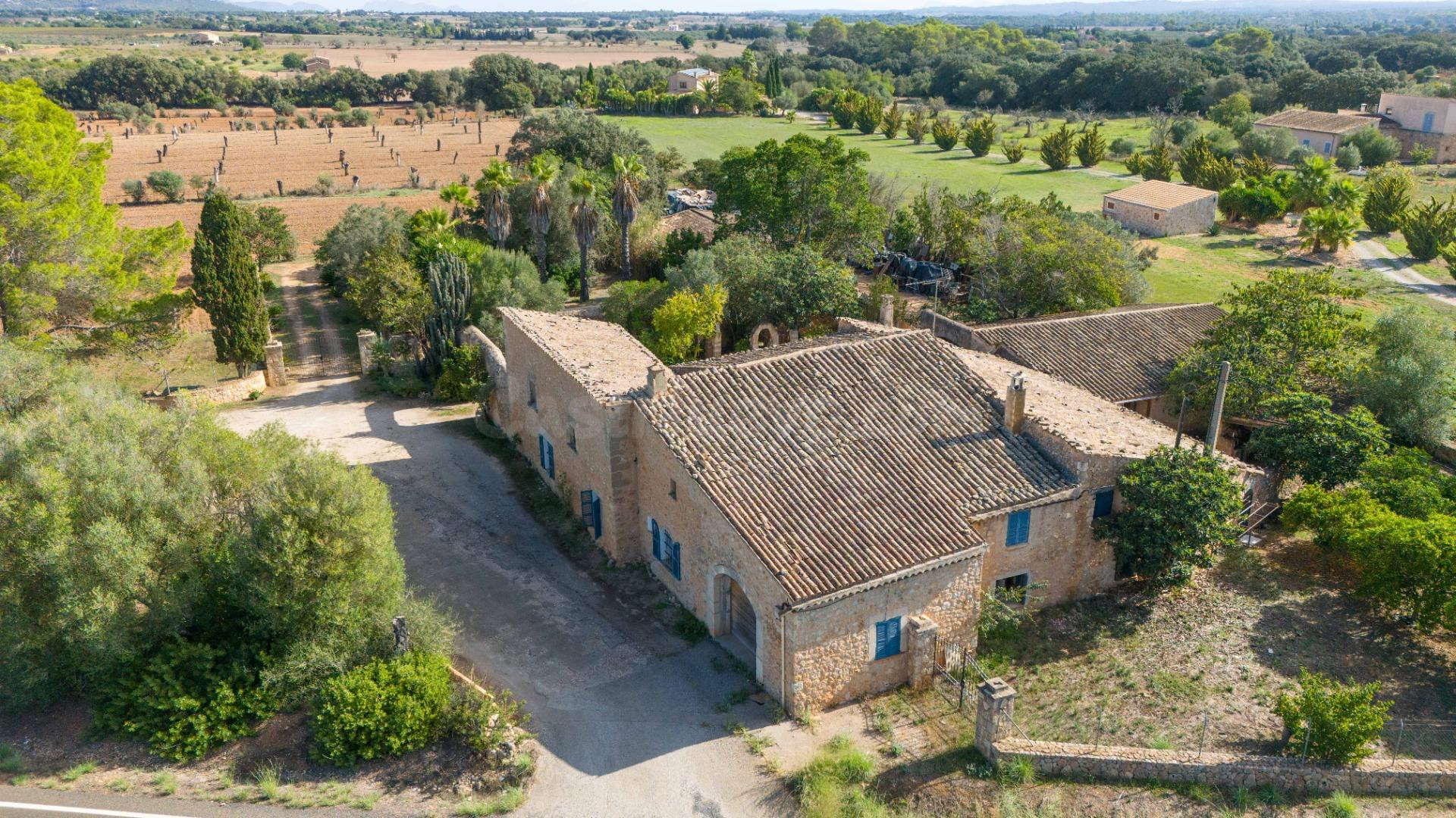 Finca Rústica con piscina en Sencelles.