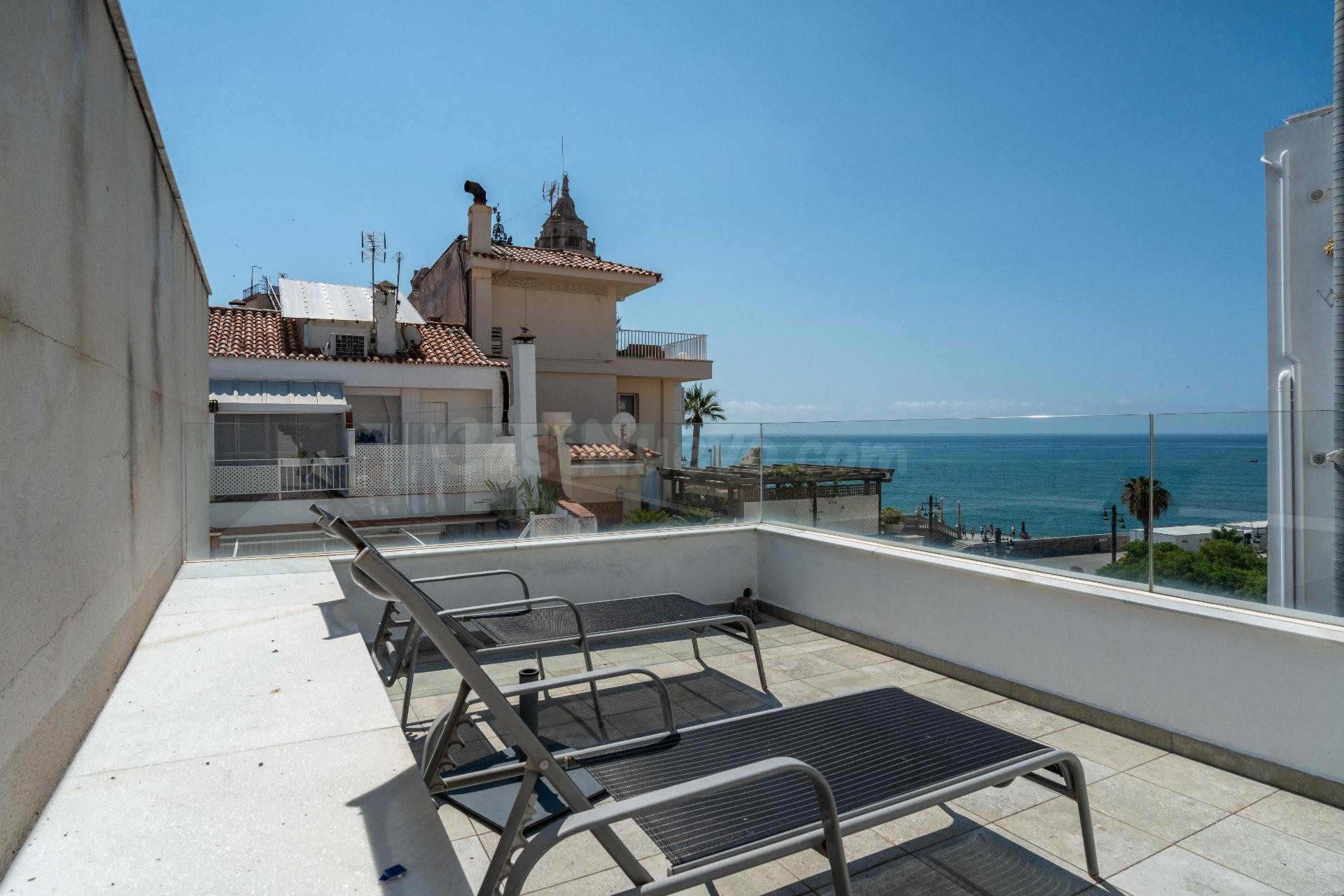 Casa con vistas despejadas en el centro de Sitges