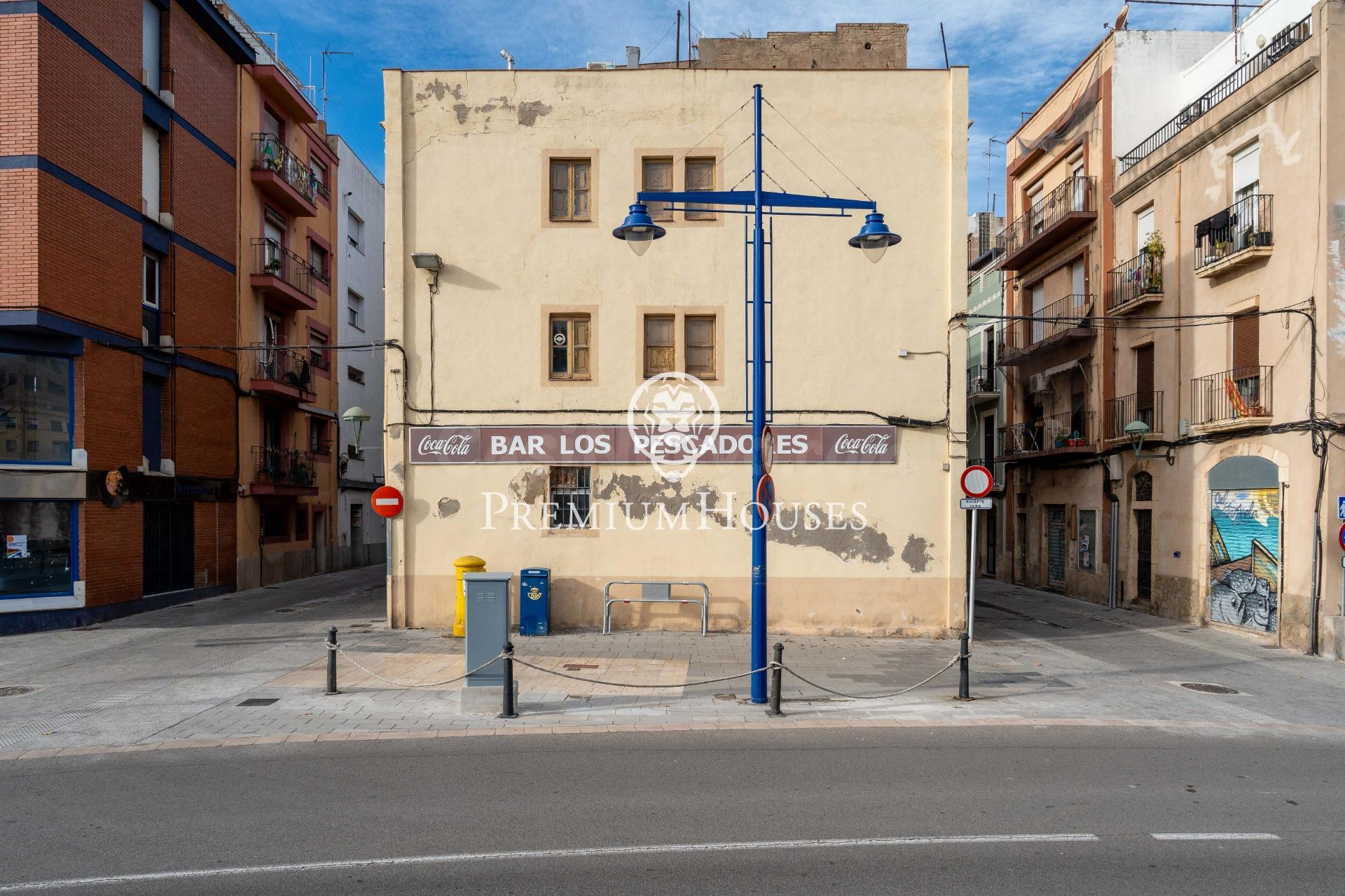 Edificio en el Serrallo