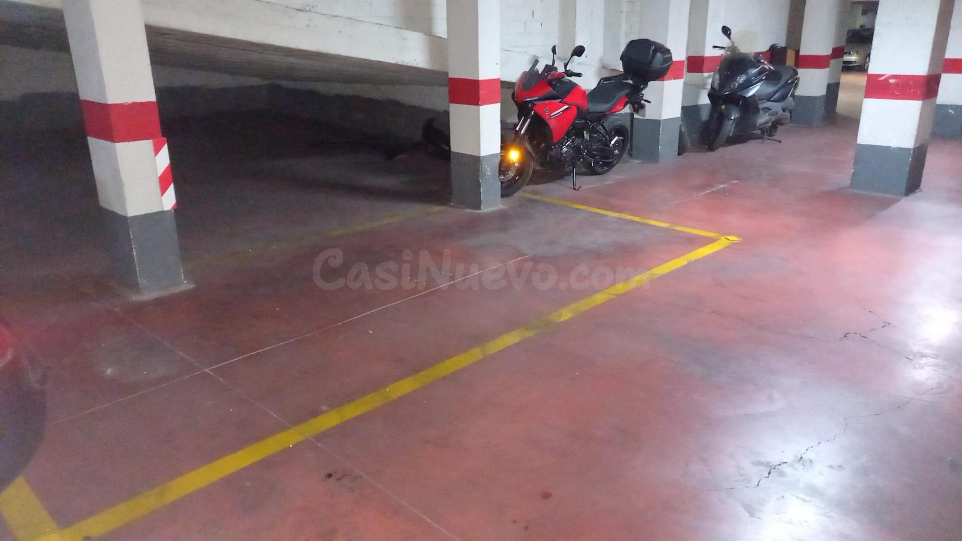 FANTÁSTICA PLAZA DE GARAJE EN PRIMERA FASE DE BULEVAR!!!