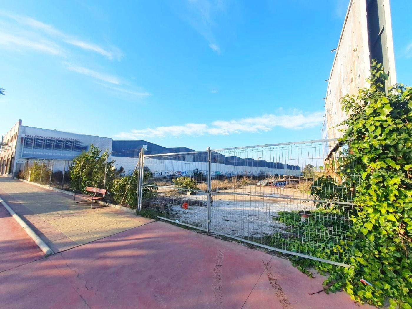 Gran oportunidad de inversión terreno en Churriana, Málaga