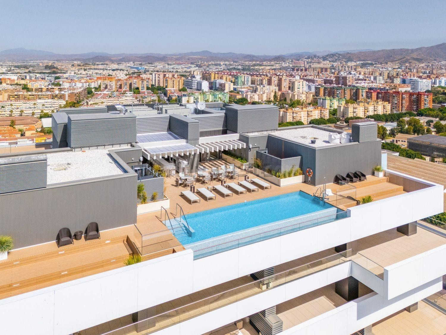 EXCLUSIVO PISO DE LUJO EN LAS MALAGA TOWERS
