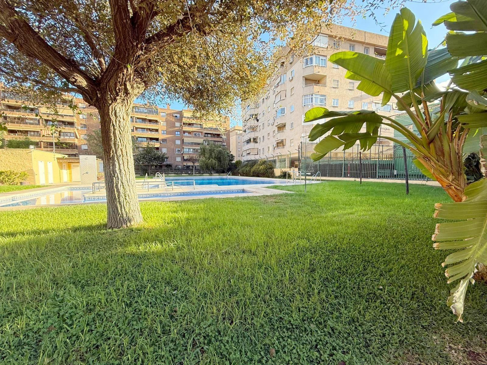 FANTÁSTICO PISO DE 4 DORMITORIOS CON GARAJE Y UNA TERRAZA ESPECTACULAR