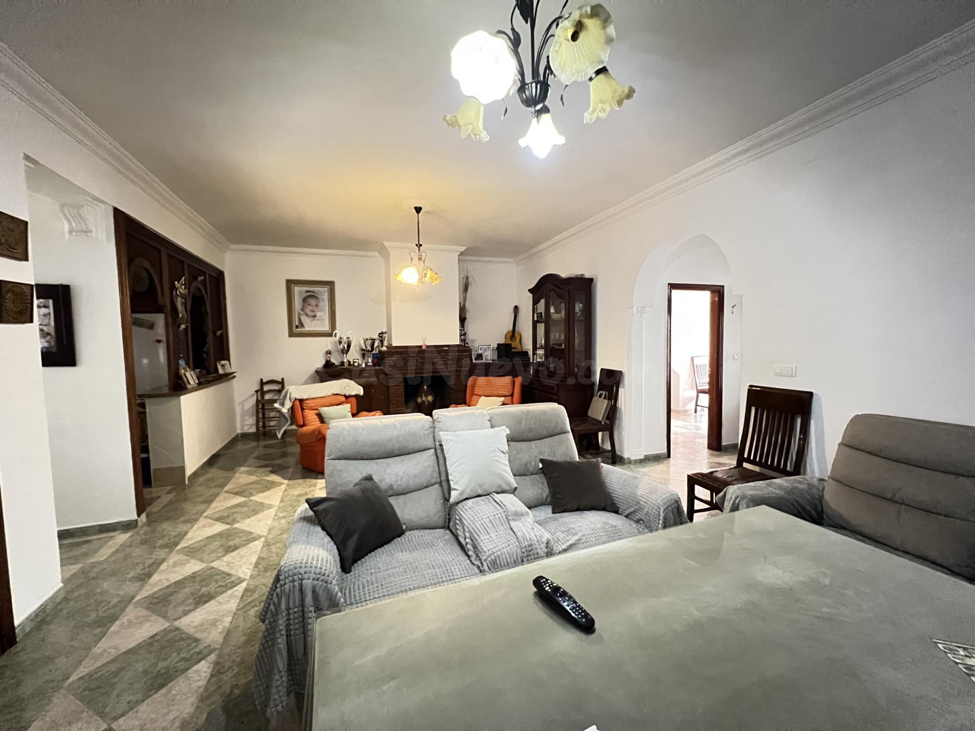 EN EXCLUSIVA, CASA EN ALAMEDA CON PISO EN PLANTA ALTA¡¡¡¡