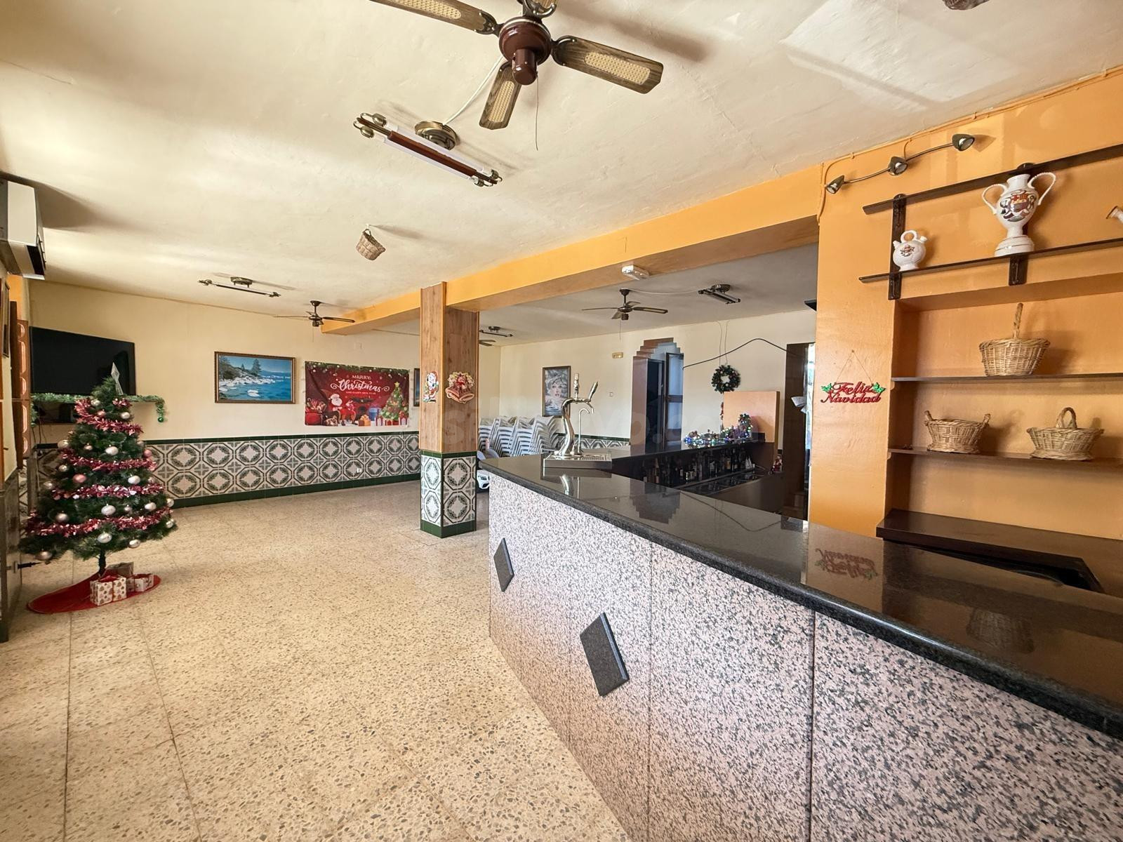EN EXCLUSIVA PISO Y LOCAL EN LA ATALAYA¡¡¡¡¡¡¡¡¡¡ - foto 5