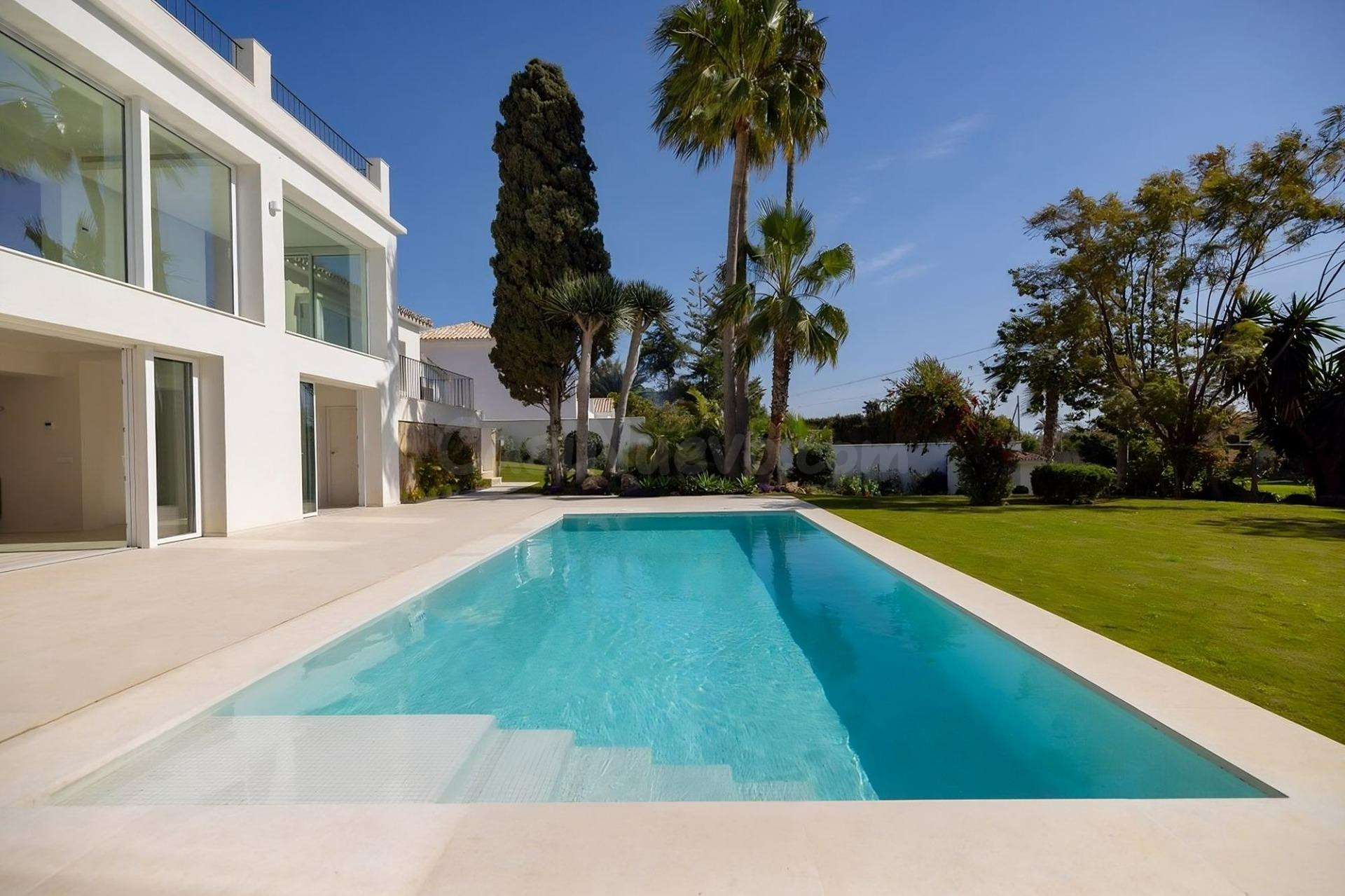 ESPECTACULAR VILLA EN GUADALMINA
