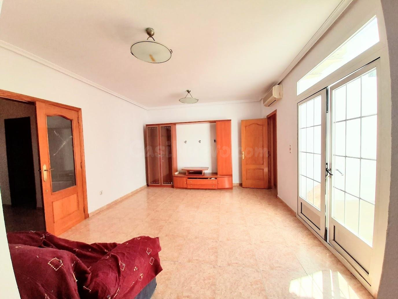 VENTA DE MAGNIFICA CASA DE PUEBLO EN BENIFAIO