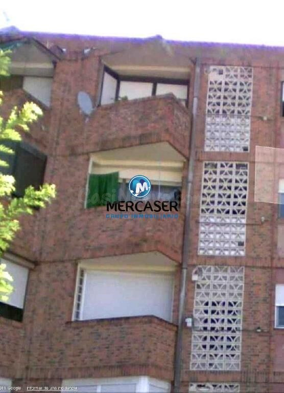 Conjunto de dos pisos en venta en c. abogados de atocha, 1, San Martin De La Vega, Madrid