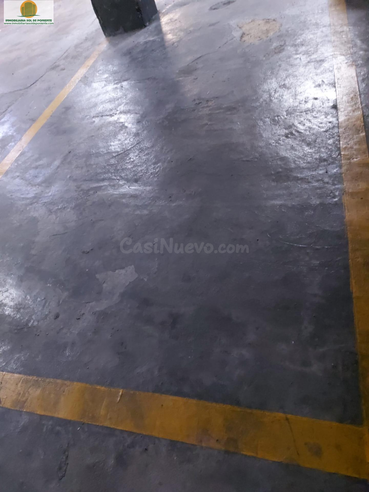 Plaza de garaje en segunda Linea de playa poniente.