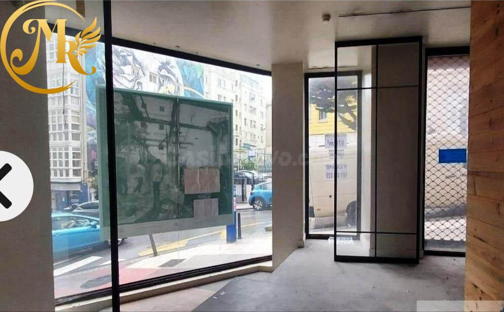 GRAN LOCAL COMERCIAL EN ESQUINA JUNTO A RUALASAL.