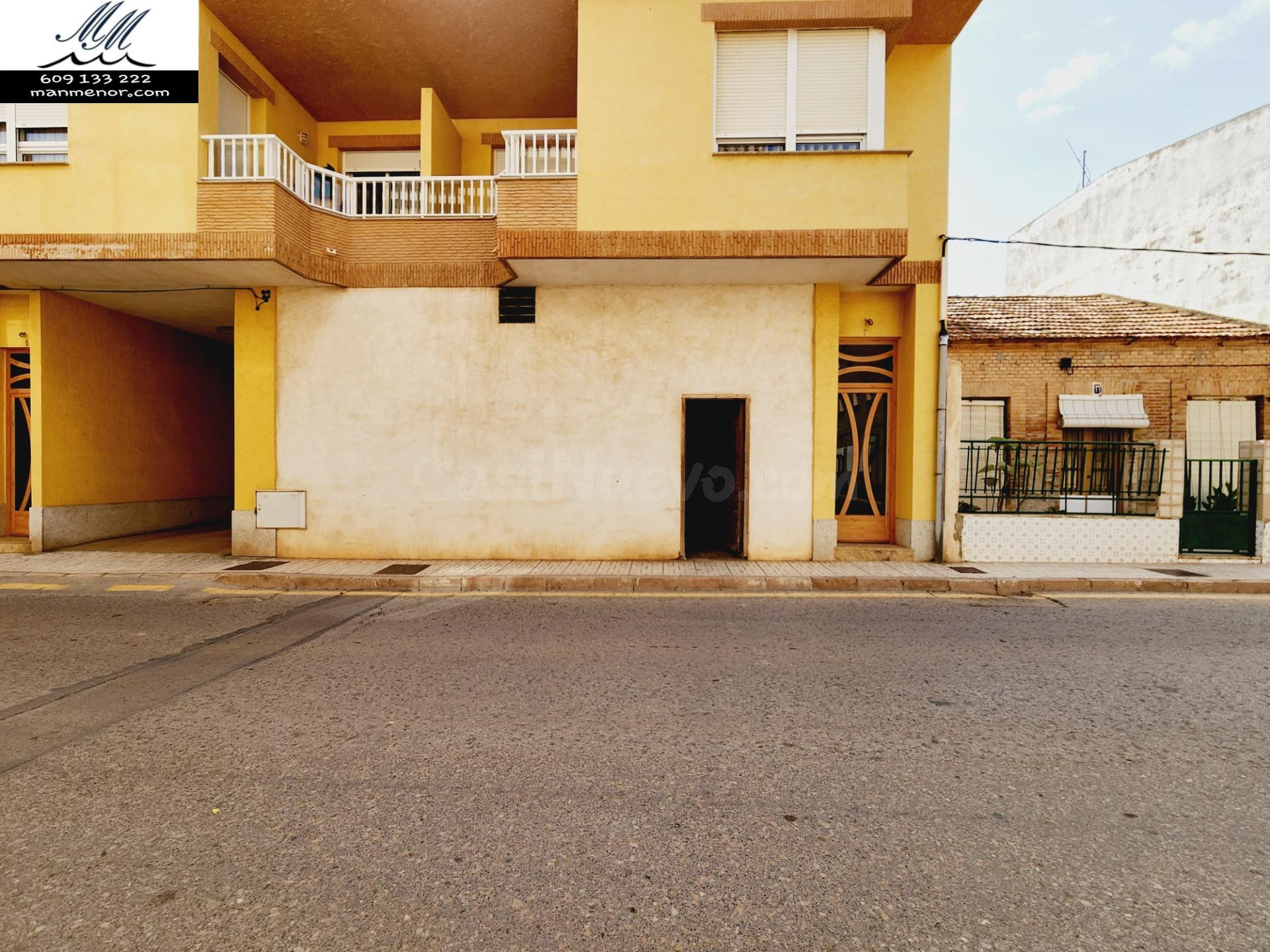 Local lcomercial 100 mt en Los Nietos.