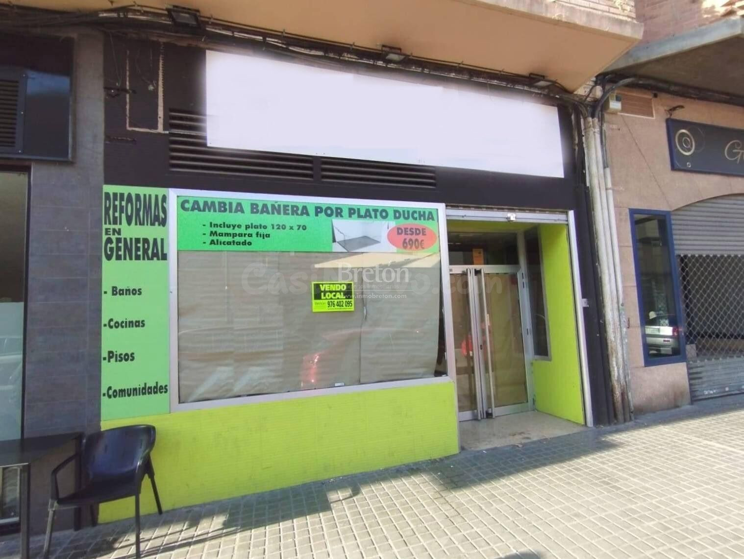 GRAN LOCAL COMERCIAL FRENTE AL CENTRO DE SALUD SAN JOSÉ