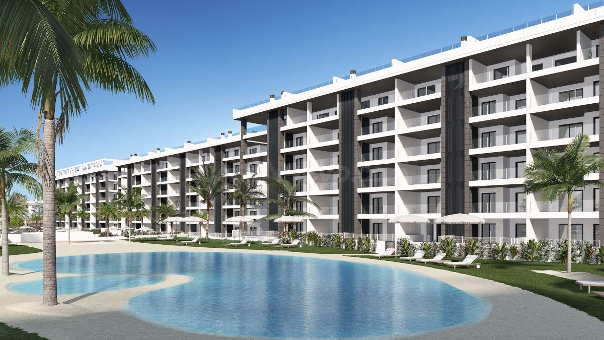 Nuevos Apartamentos de 2 y 3 dormitorios cerca de todos los servicios en La Mata ( Aguas Nuevas)
