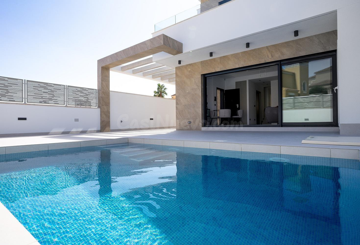 Villas de 3 dormitorios y 3 baños, ( Villamartin, El Galan) Ultima Esquina