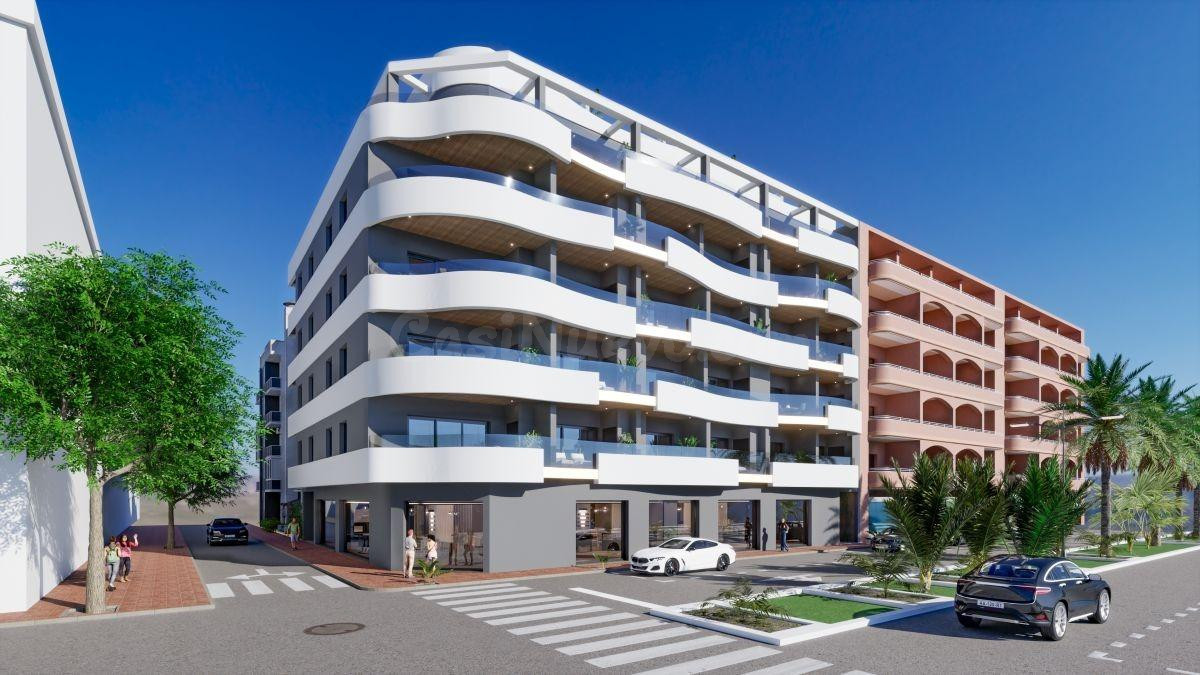 Vivendas con 2 o 3 dormitorios, piscina comunitaria, 100 metros de la playa en zona de Torrevieja