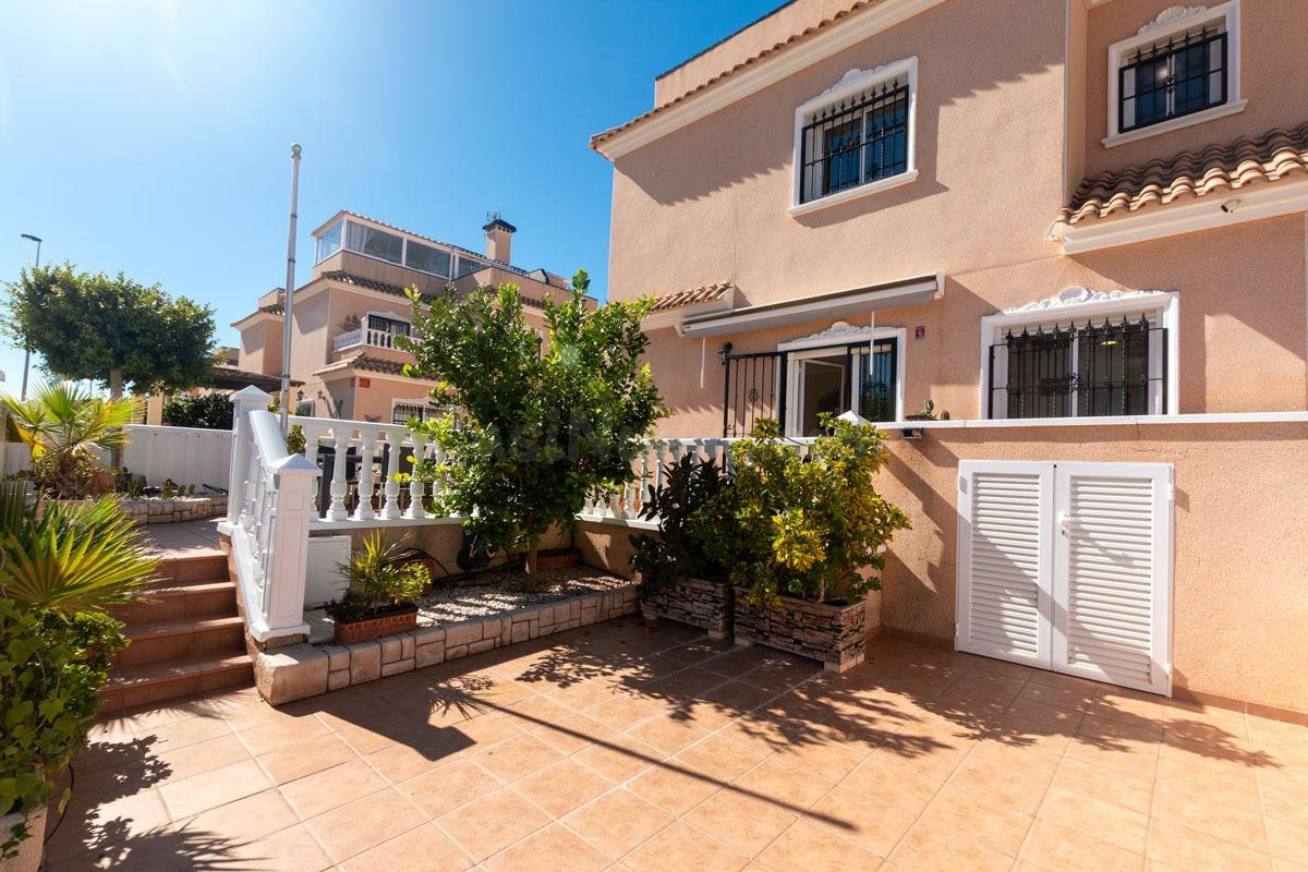 Duplex de 3 dormitorios en zona de Los Dolses, Orihuela Costa