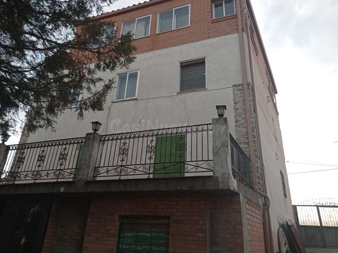 CASA EN VENTA EN TORRECUADRADA DE MOLINA (GUADALAJARA)