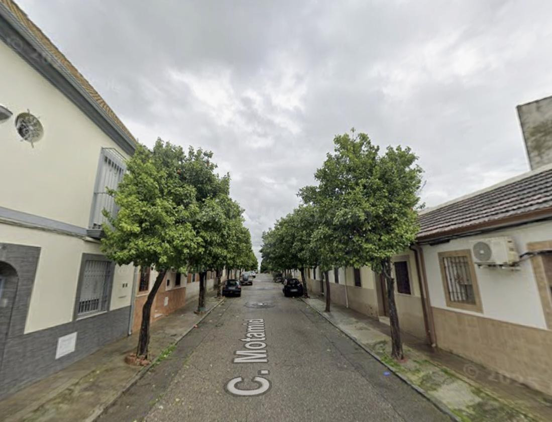 VIVIENDA EN CÓRDOBA
